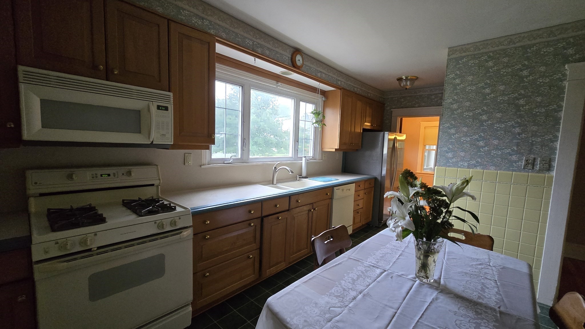 21 Arbutus Road