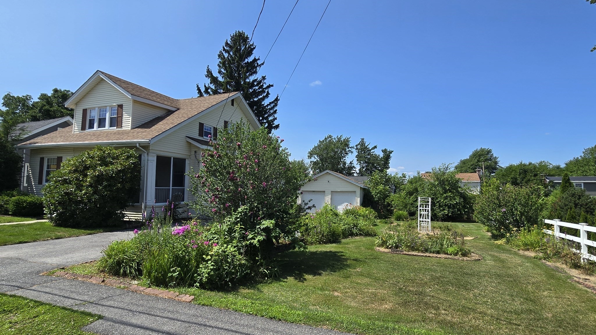 21 Arbutus Road