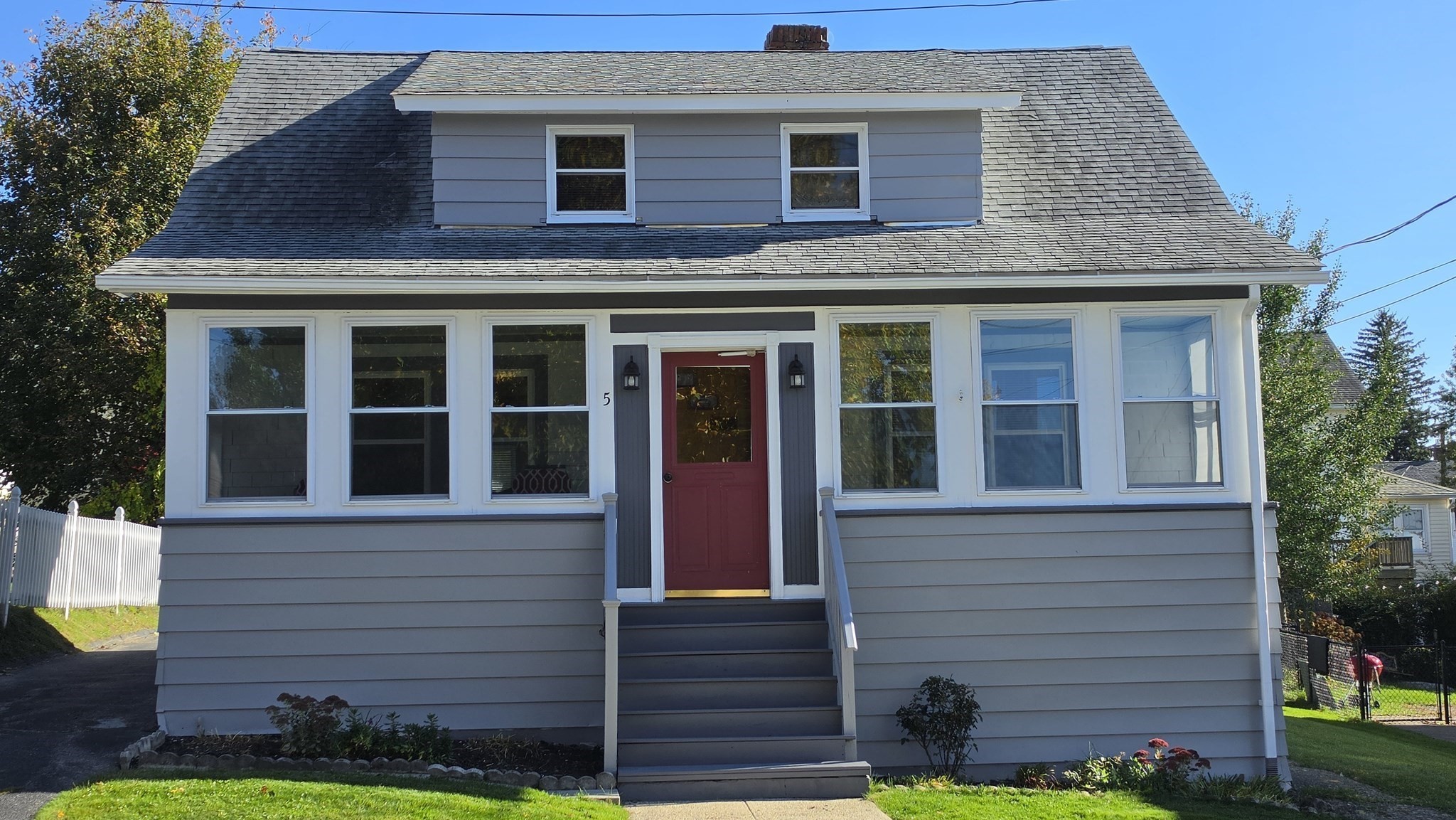 5 Cutting Avenue