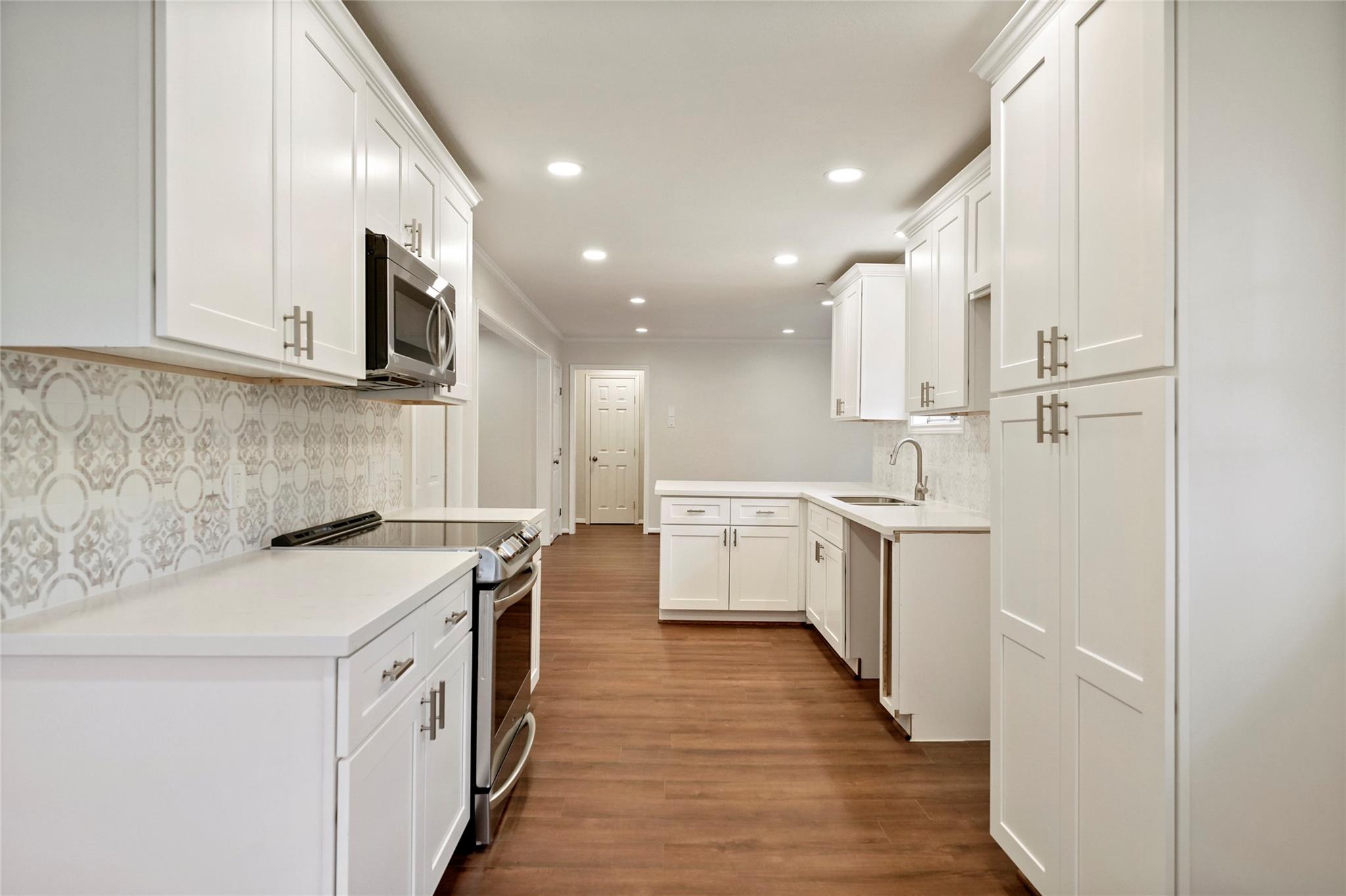 1807 Shadow Bend Drive