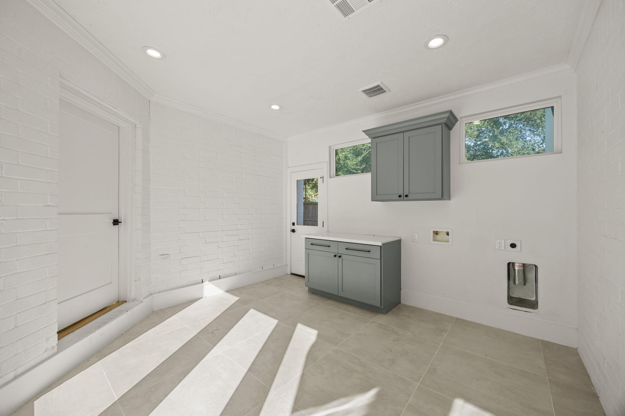 629 Rancho Bauer Drive Unit: 1/2