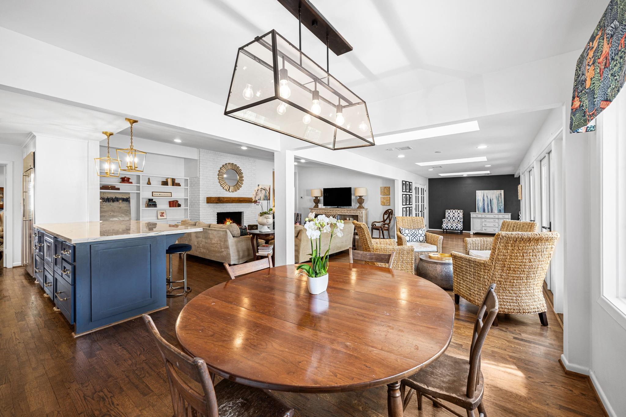 12215 Cobblestone Drive