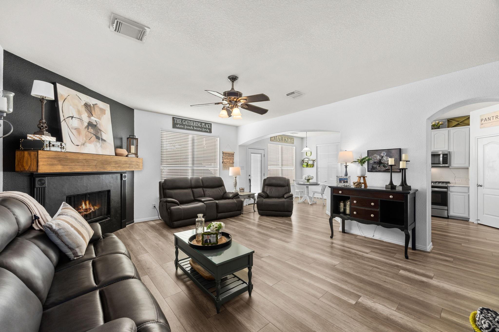 6911 Hamilton Falls Lane