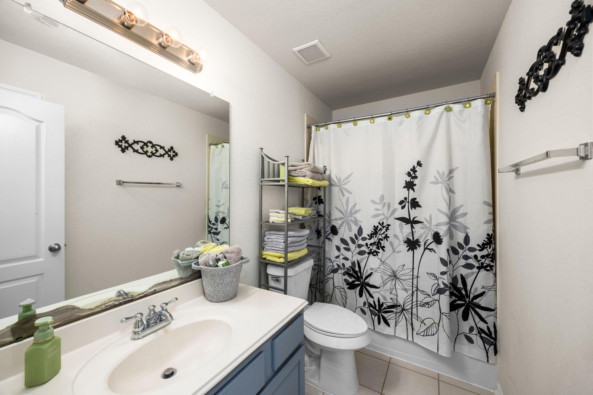 6911 Hamilton Falls Lane