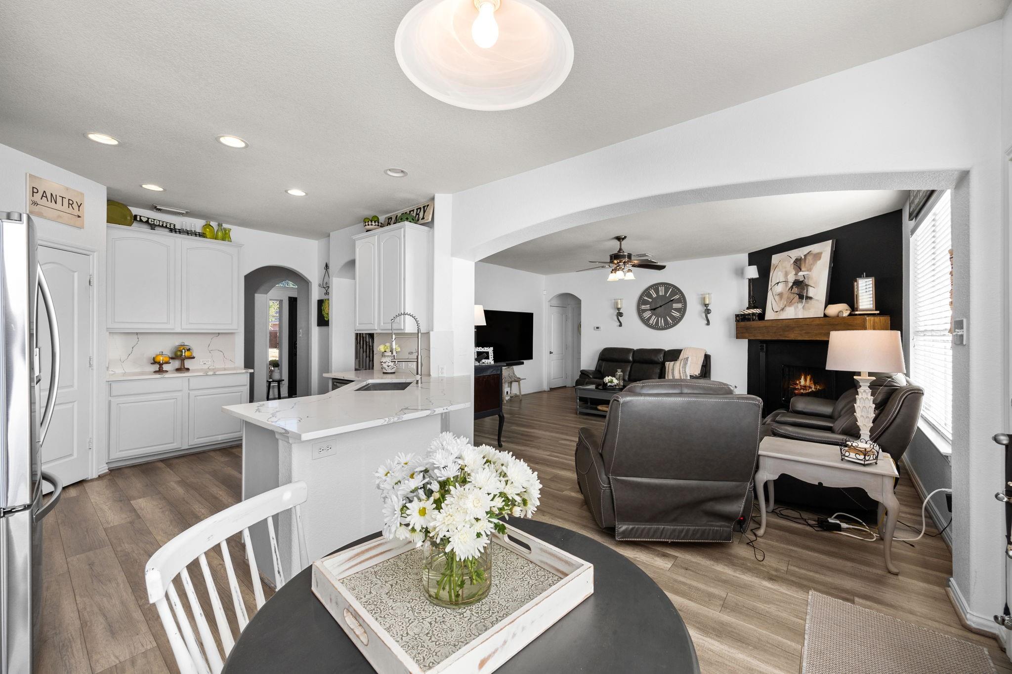 6911 Hamilton Falls Lane