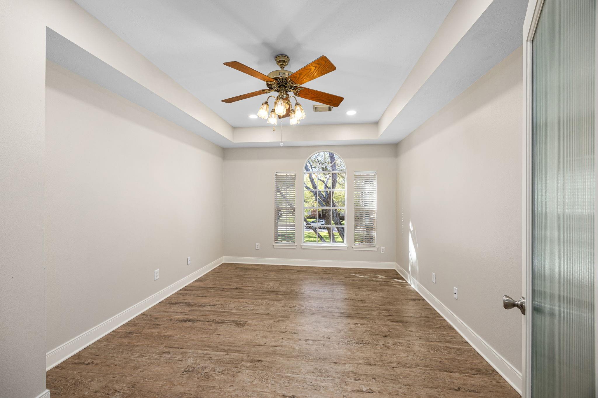 12502 Pebble Way Court