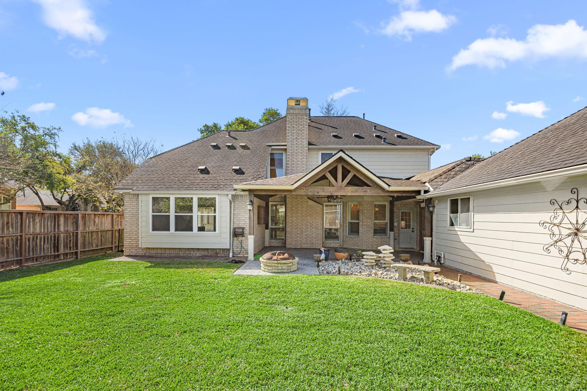 12502 Pebble Way Court