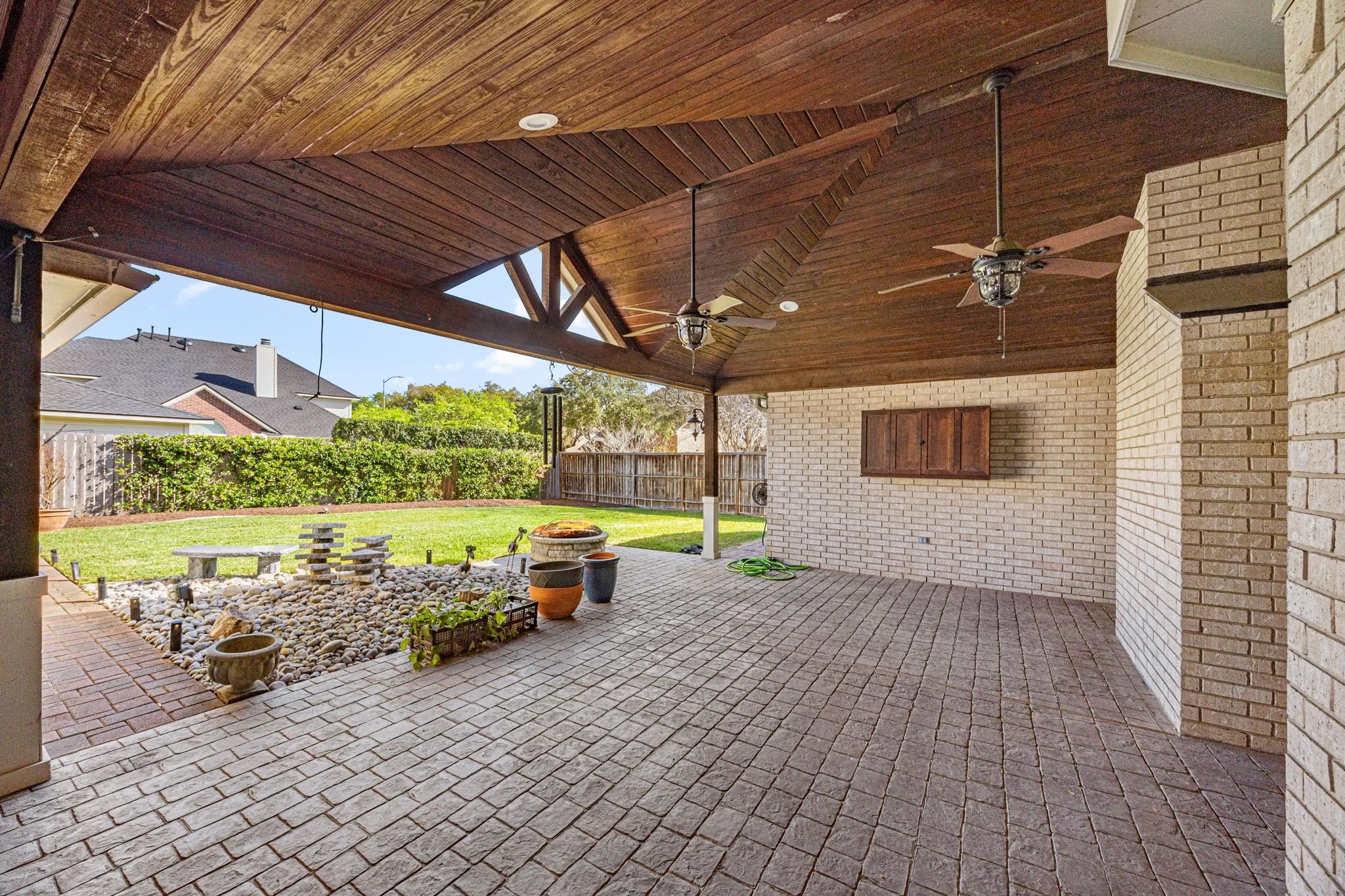 12502 Pebble Way Court