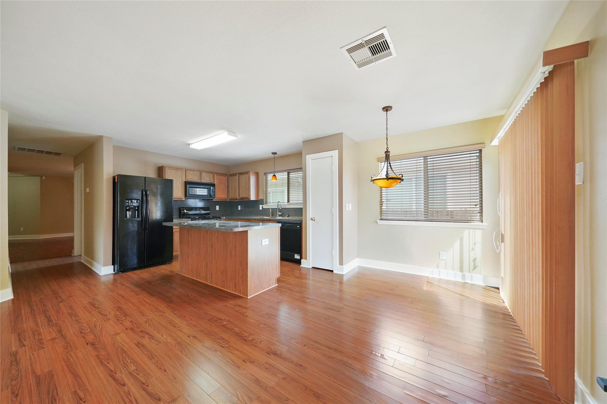1507 Kew Garden Kew Garden Drive