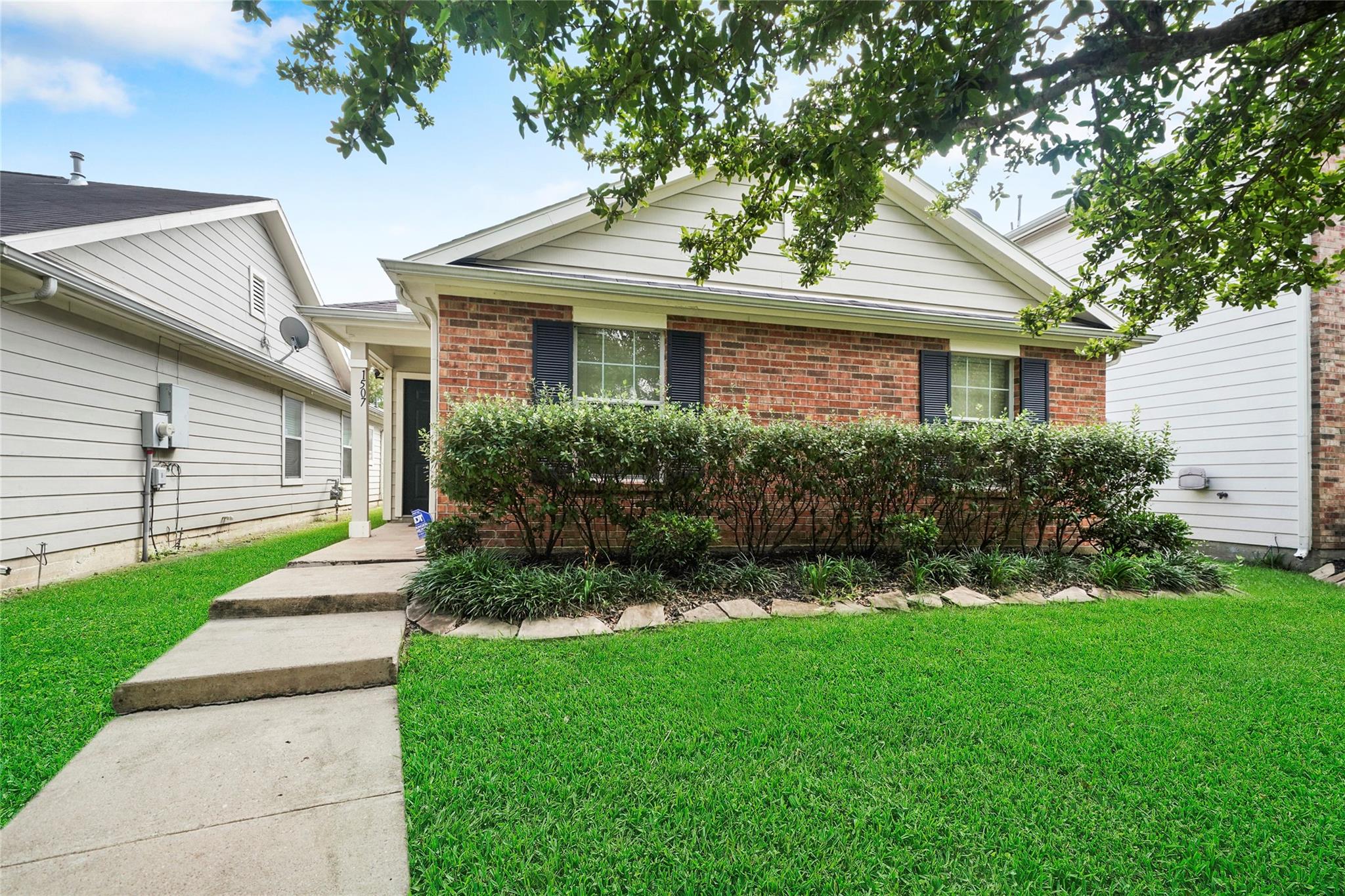 1507 Kew Garden Kew Garden Drive