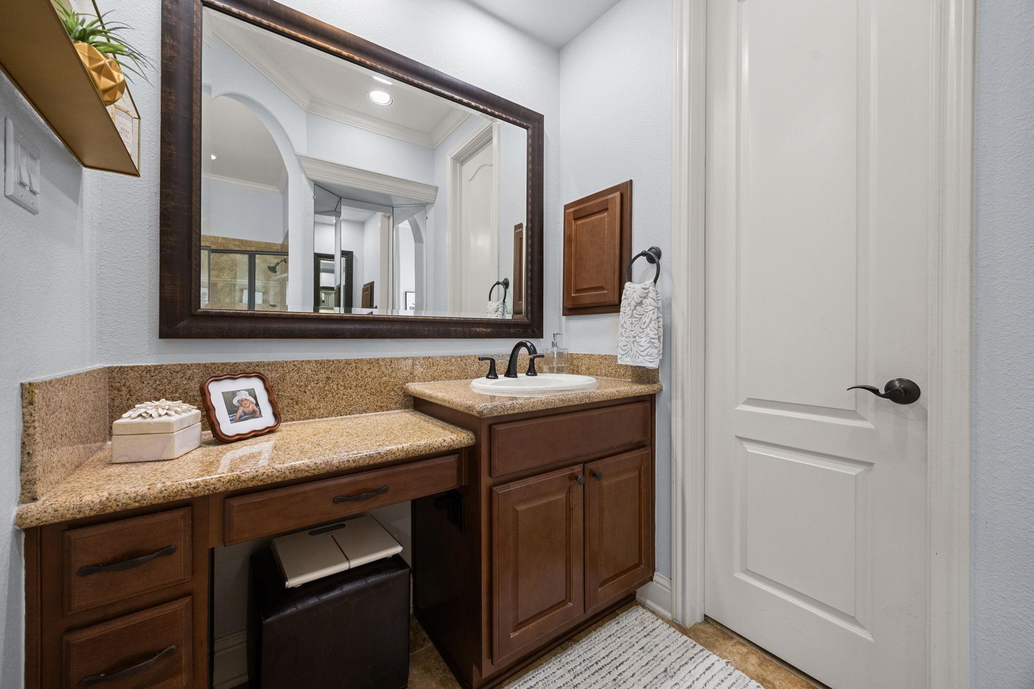 3211 Drake Springs Lane