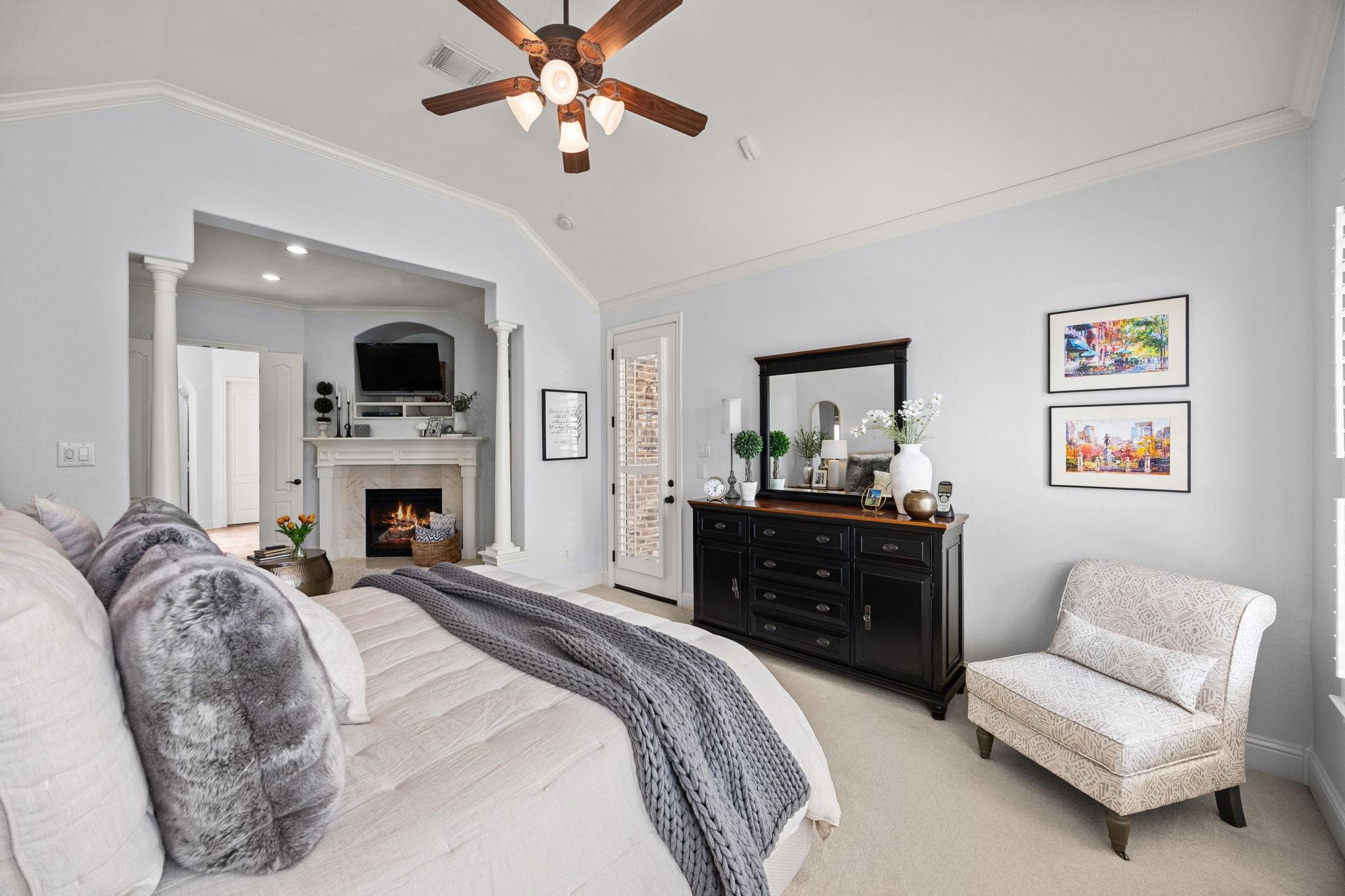 3211 Drake Springs Lane