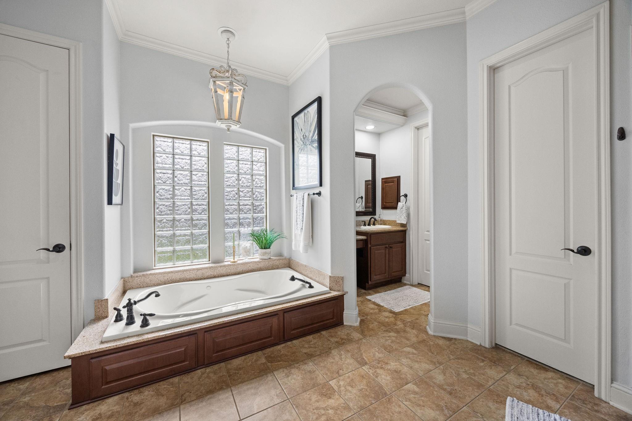 3211 Drake Springs Lane