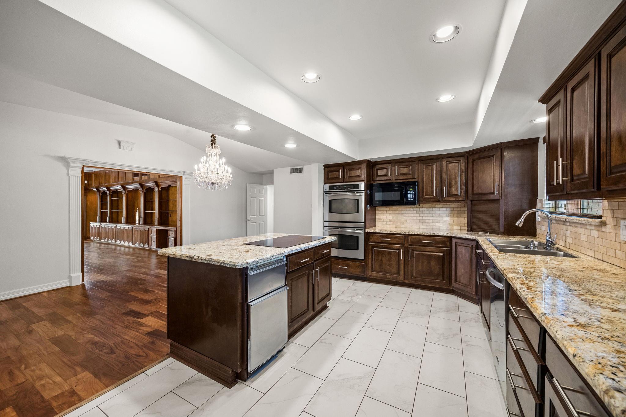 10310 Mayfield Road
