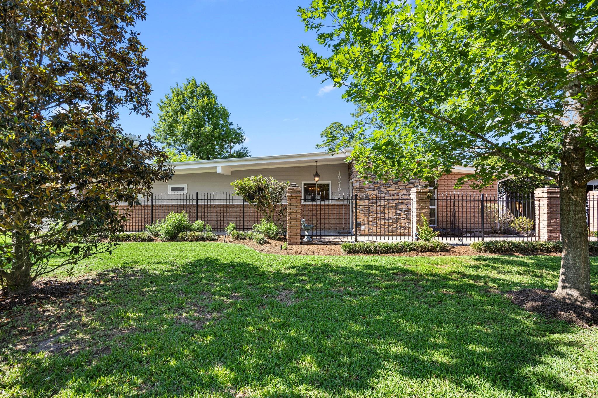 10310 Mayfield Road