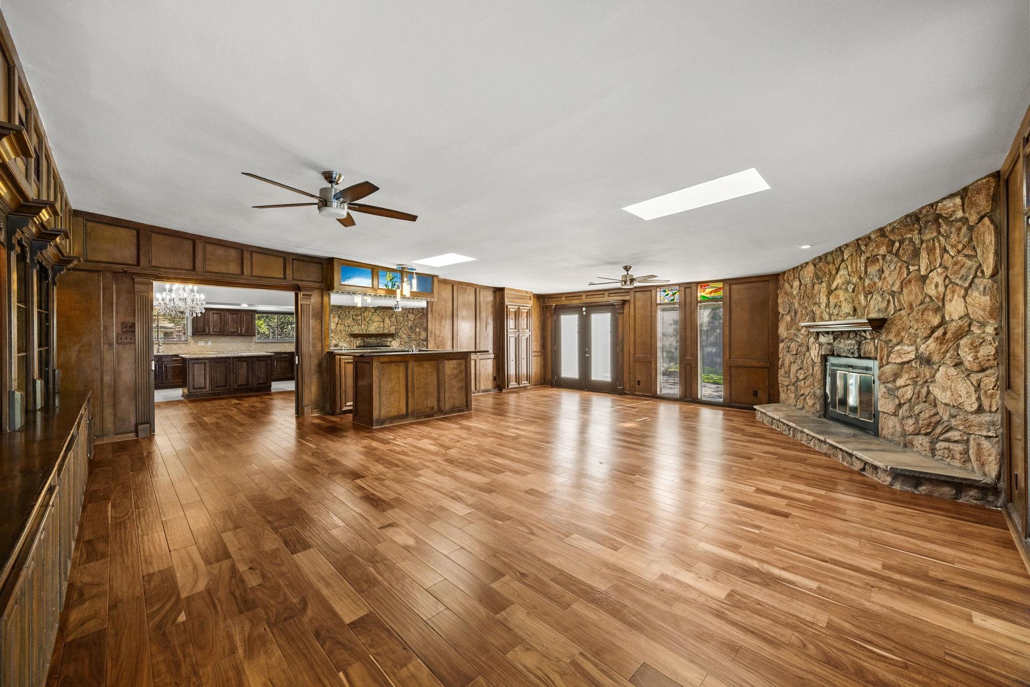 10310 Mayfield Road