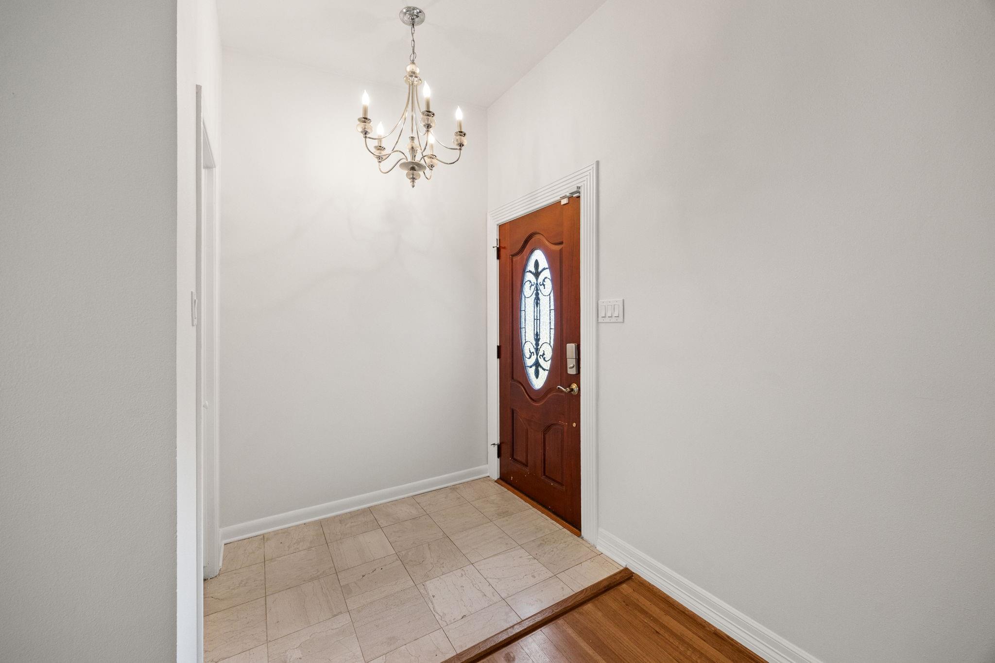 10310 Mayfield Road