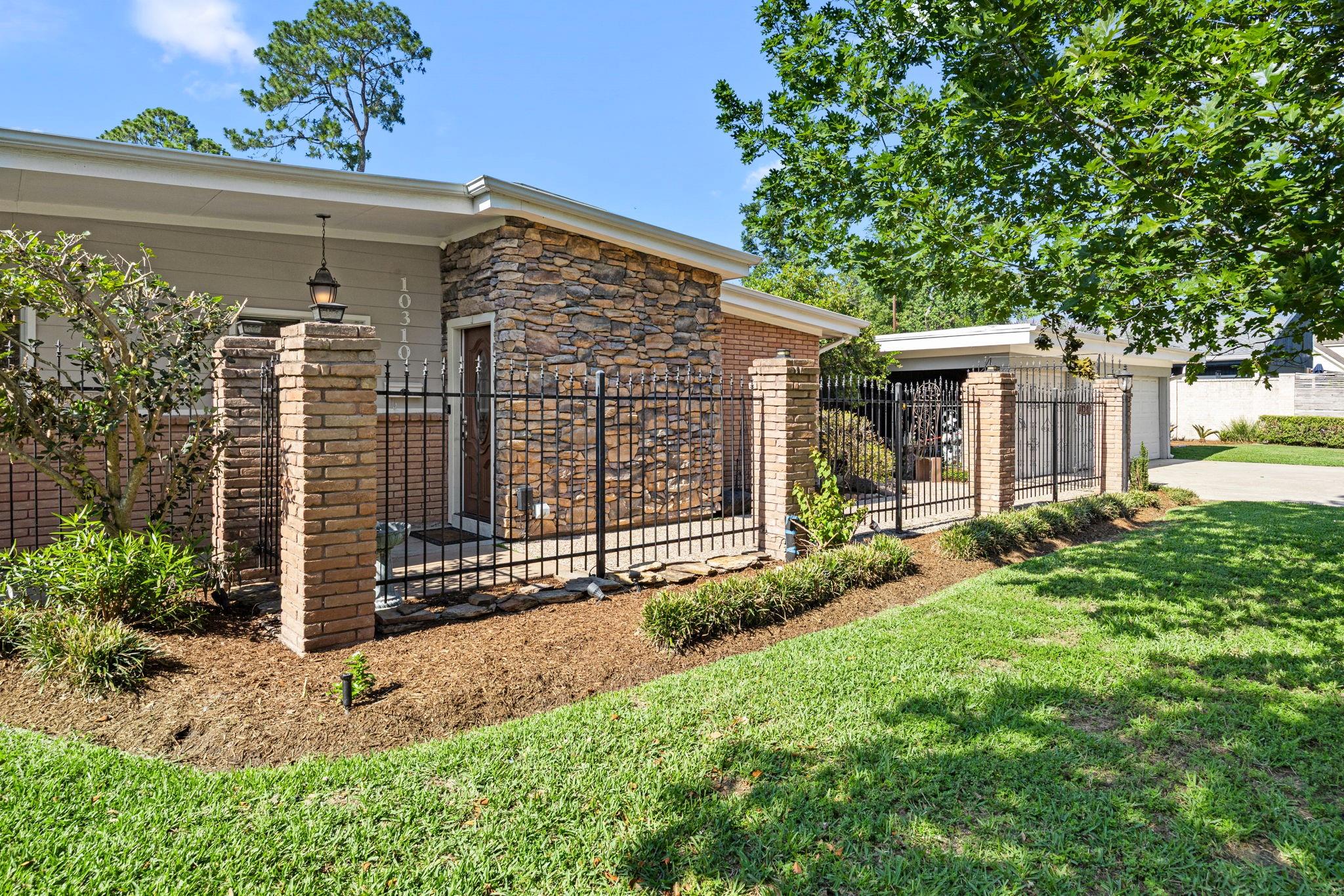10310 Mayfield Road