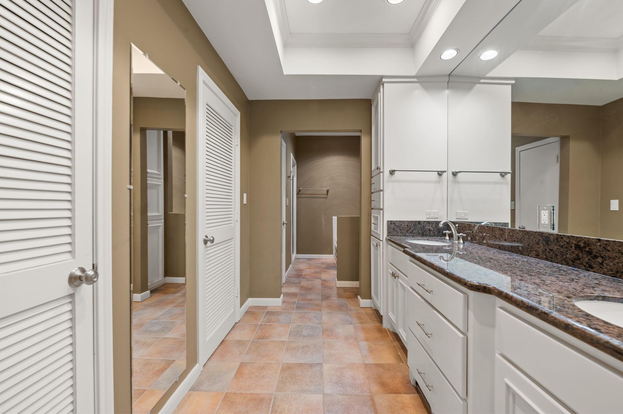 294 Sugarberry Circle