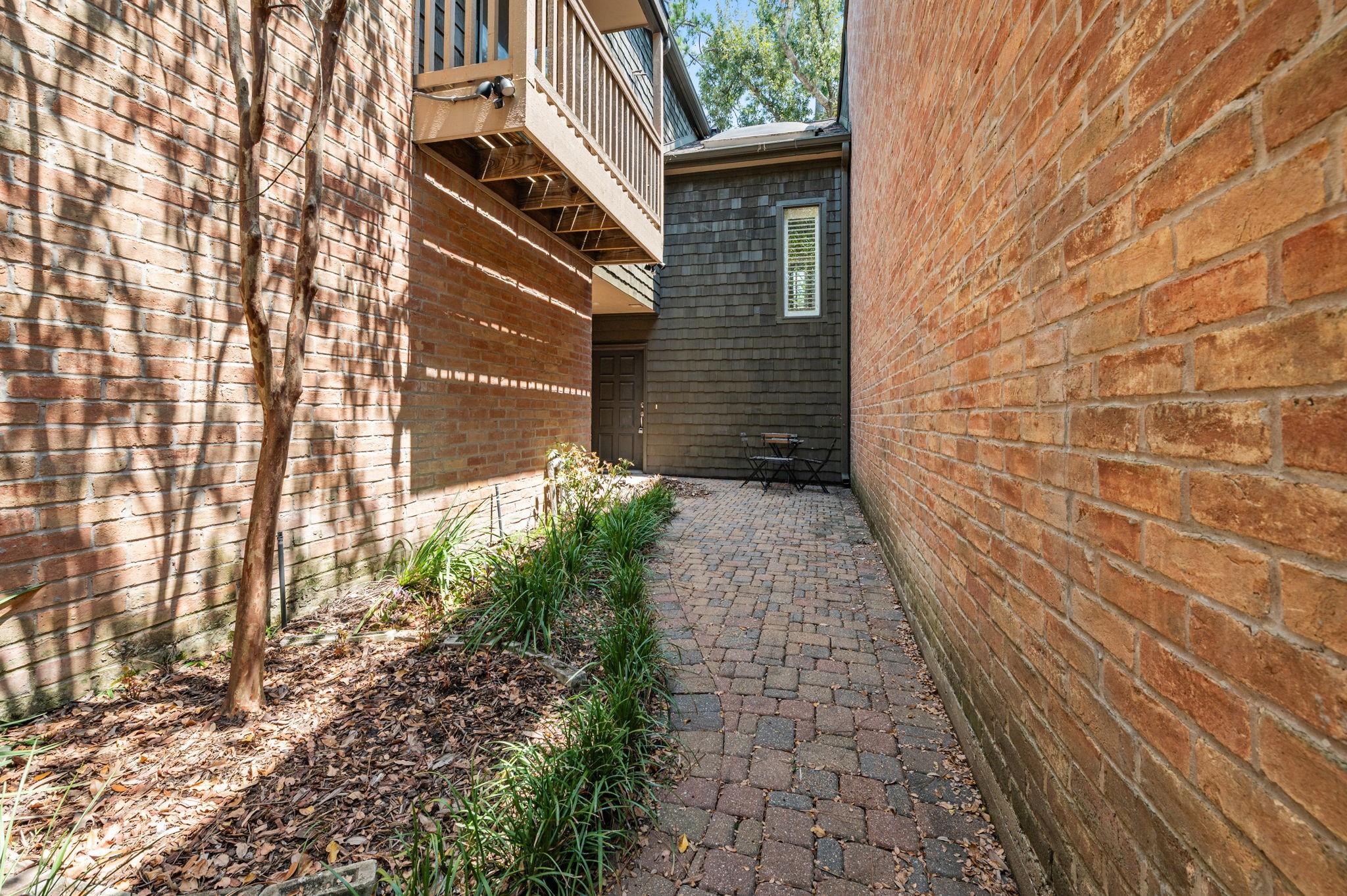 294 Sugarberry Circle