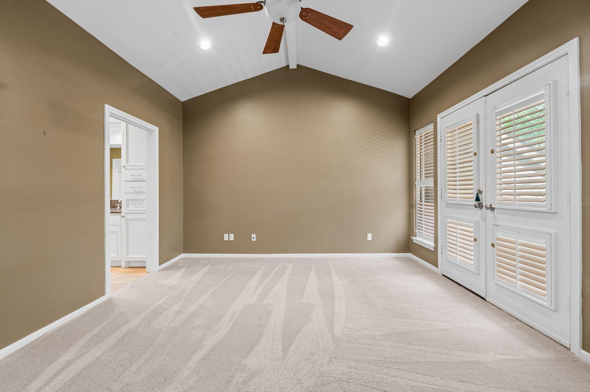 294 Sugarberry Circle