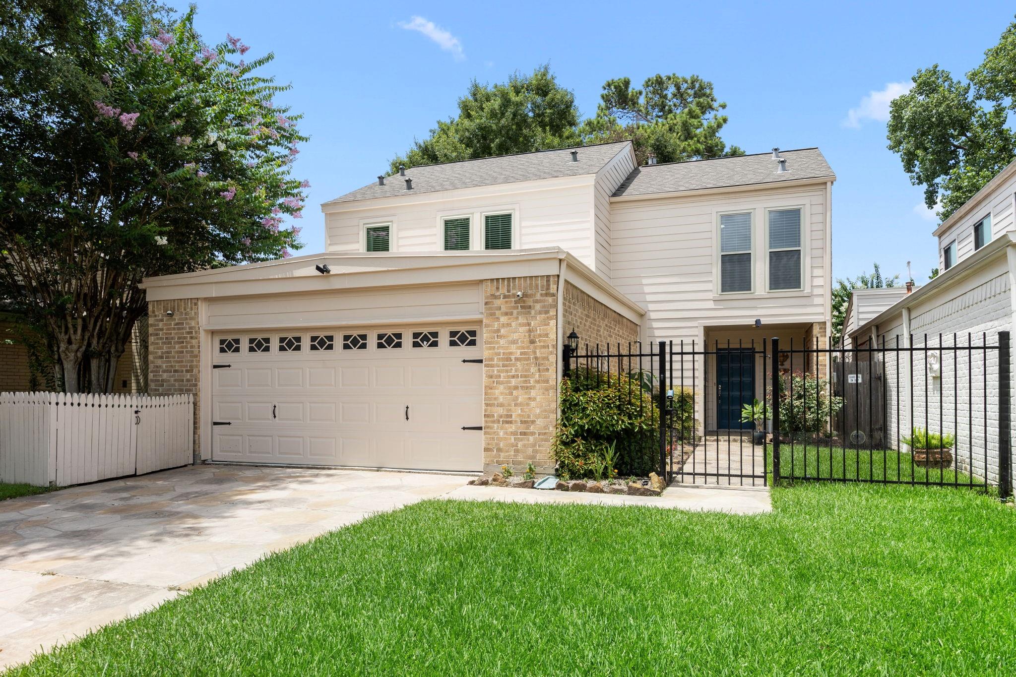 1375 Bullock Lane