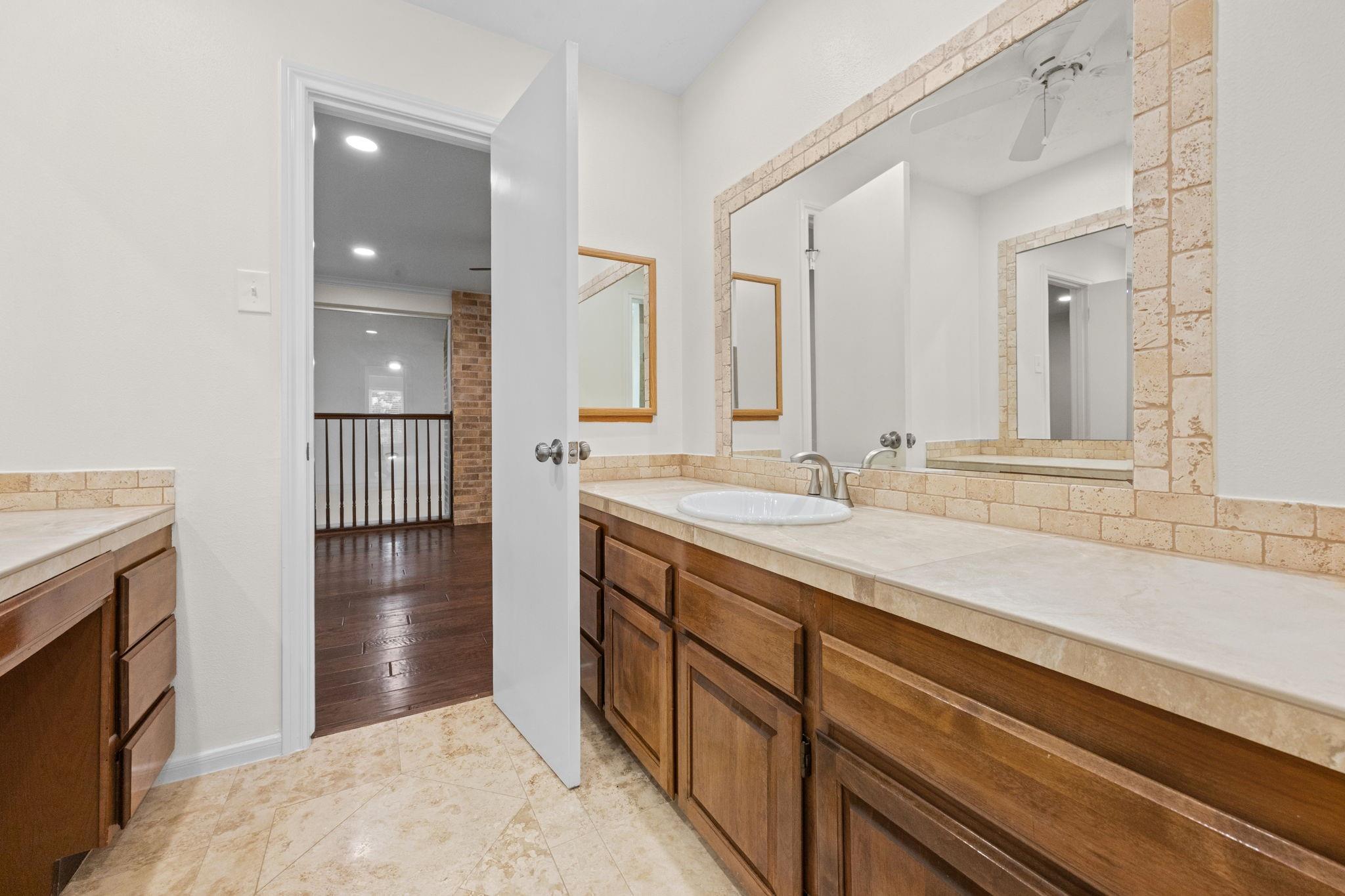 1375 Bullock Lane