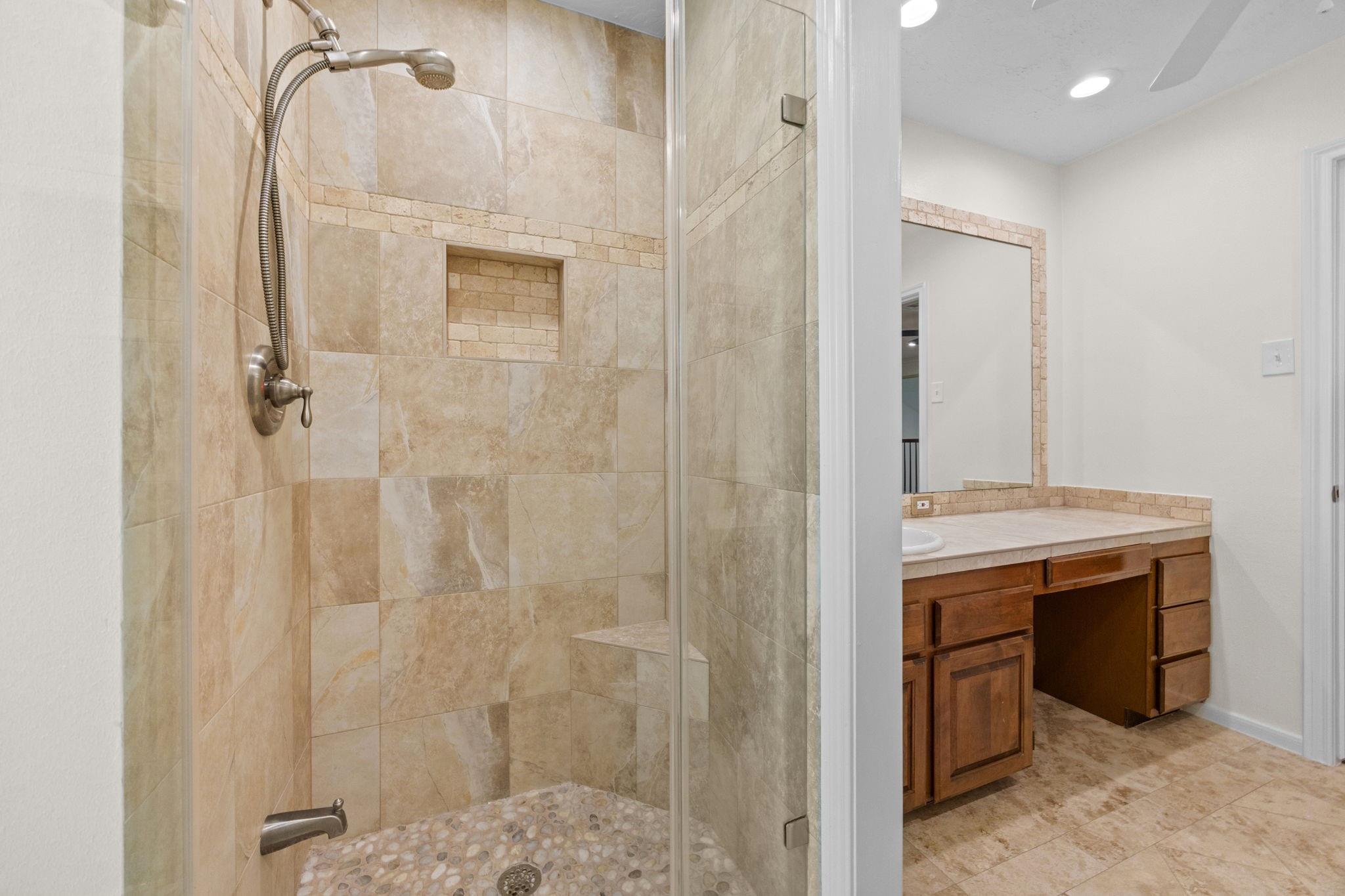 1375 Bullock Lane