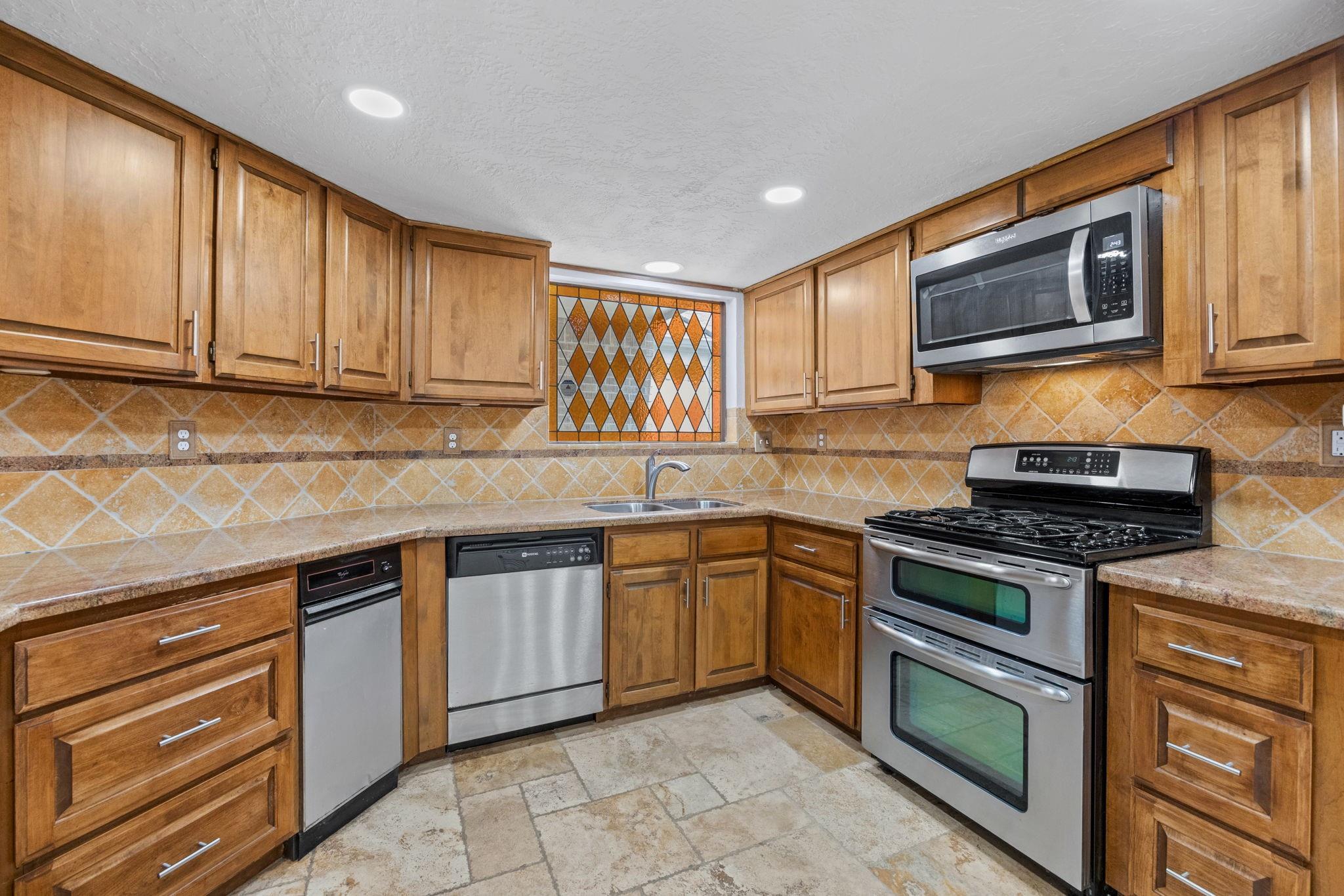 1375 Bullock Lane