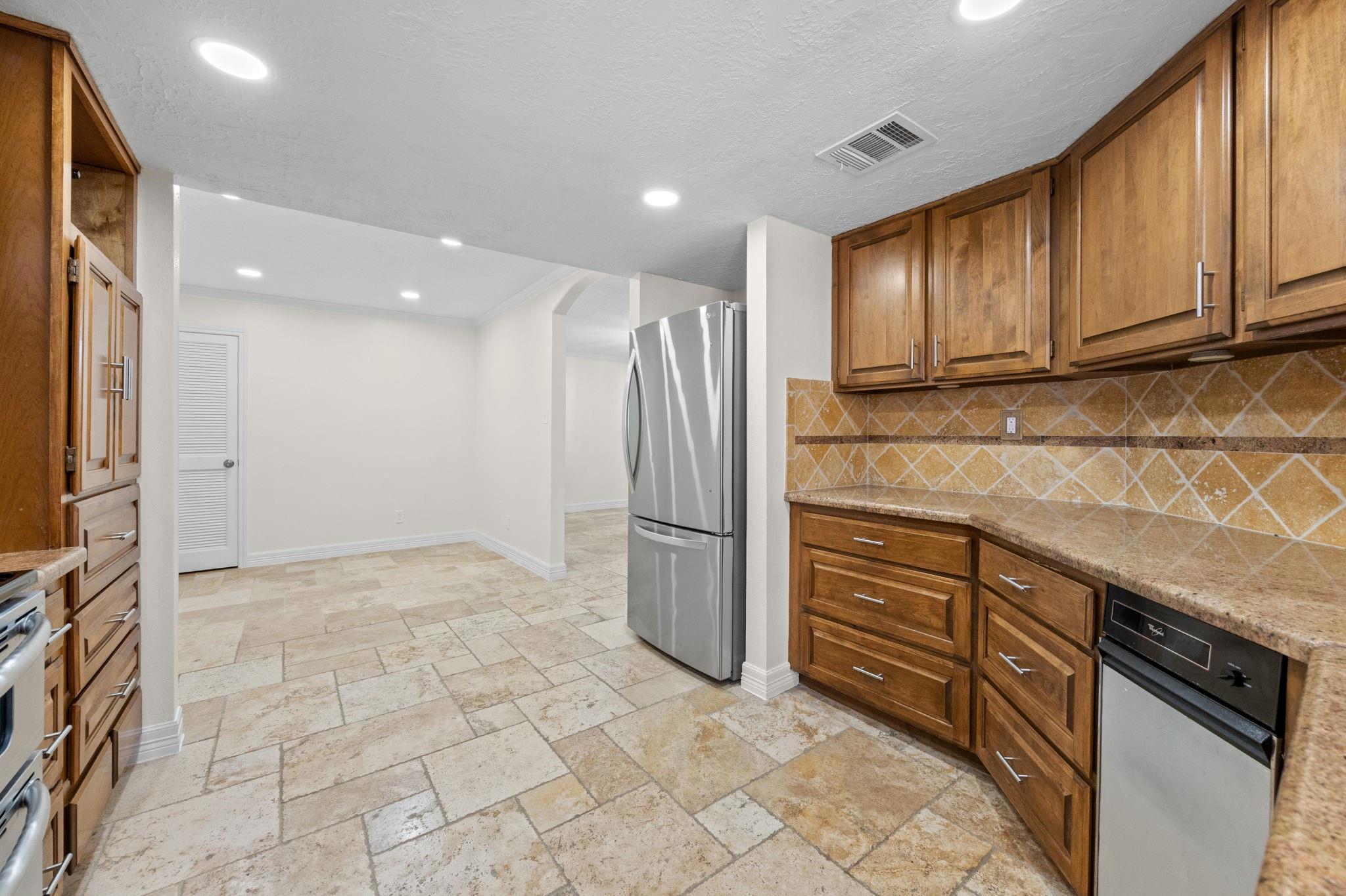 1375 Bullock Lane