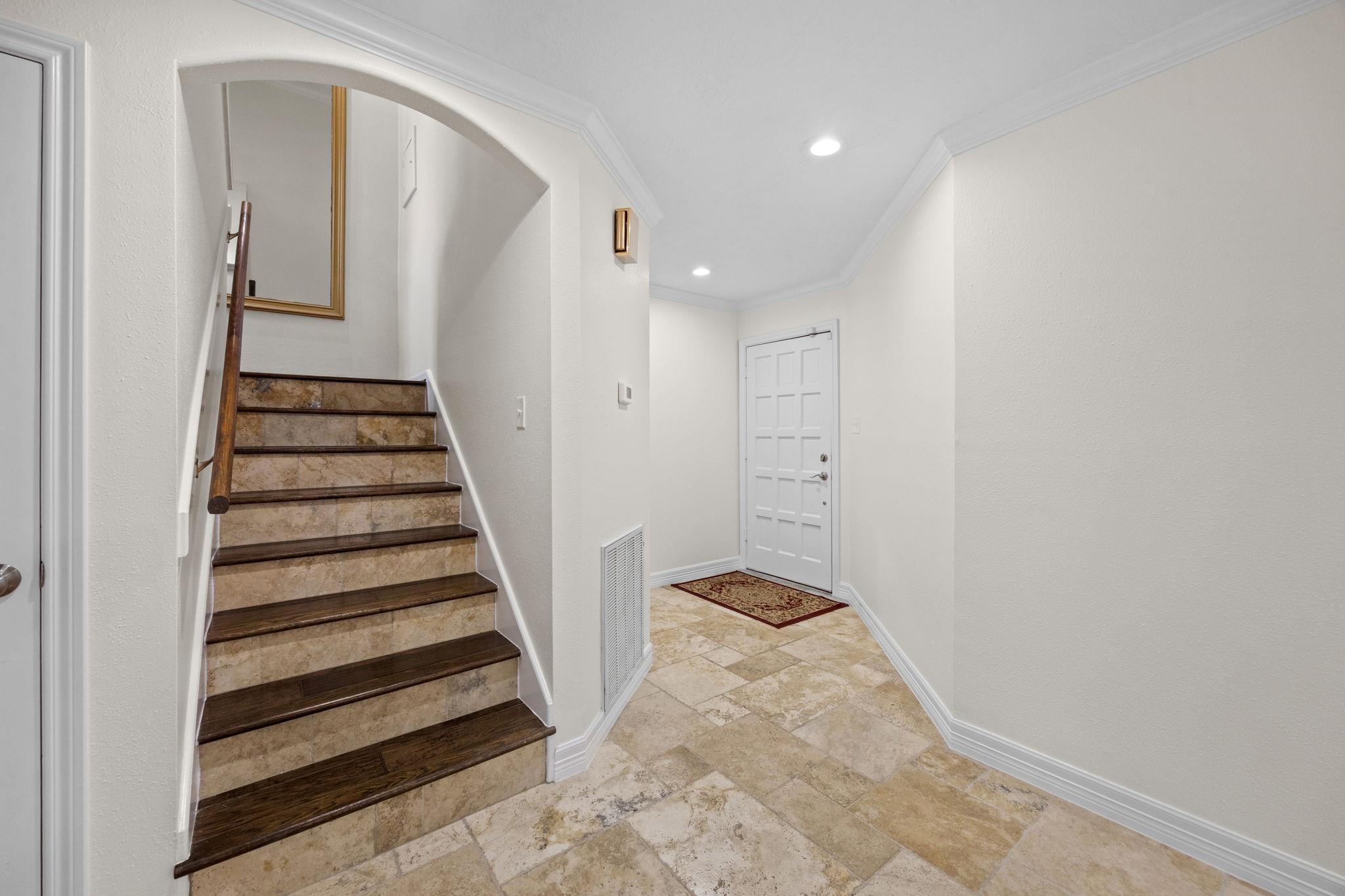 1375 Bullock Lane