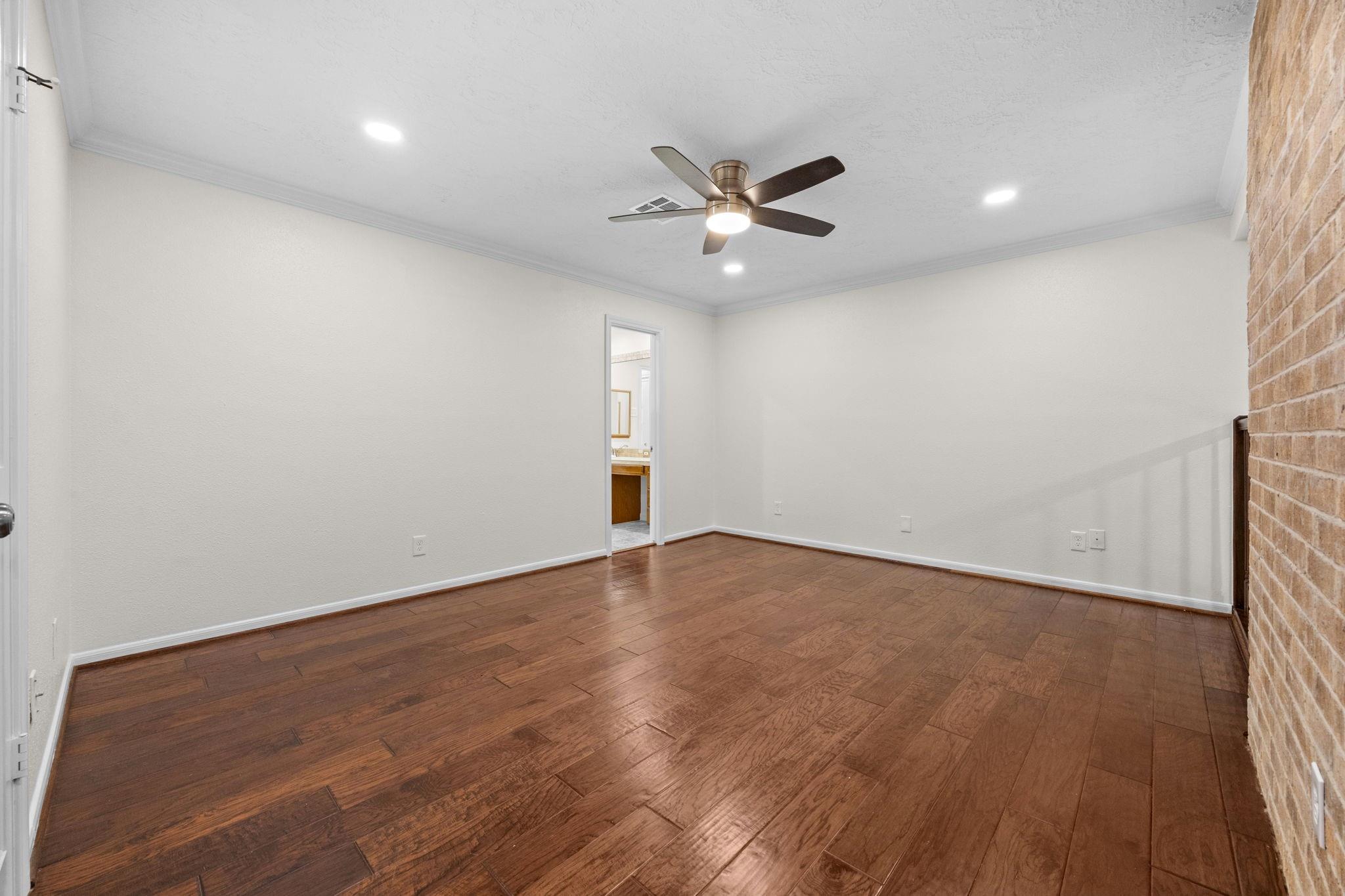 1375 Bullock Lane
