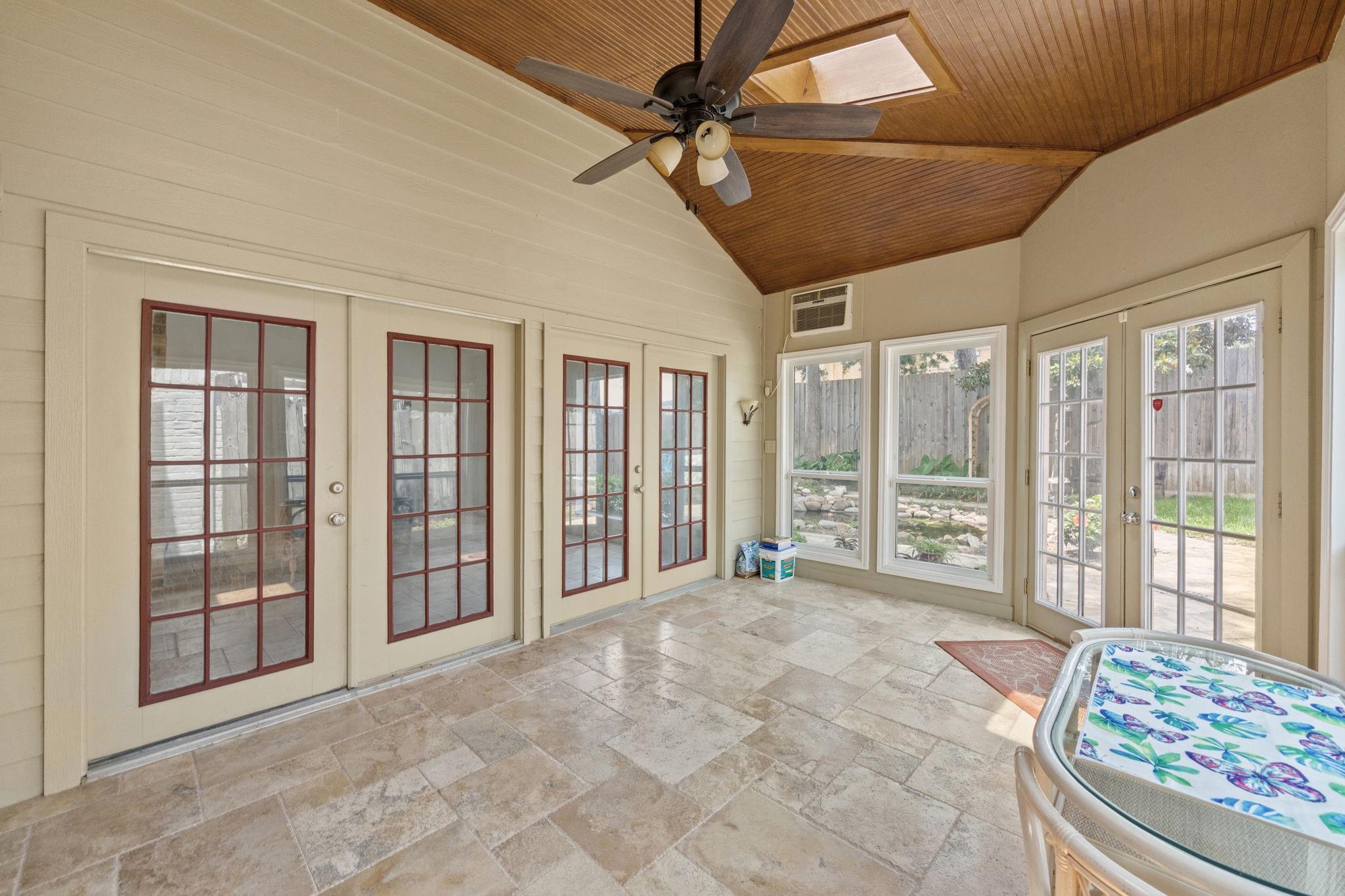 1375 Bullock Lane