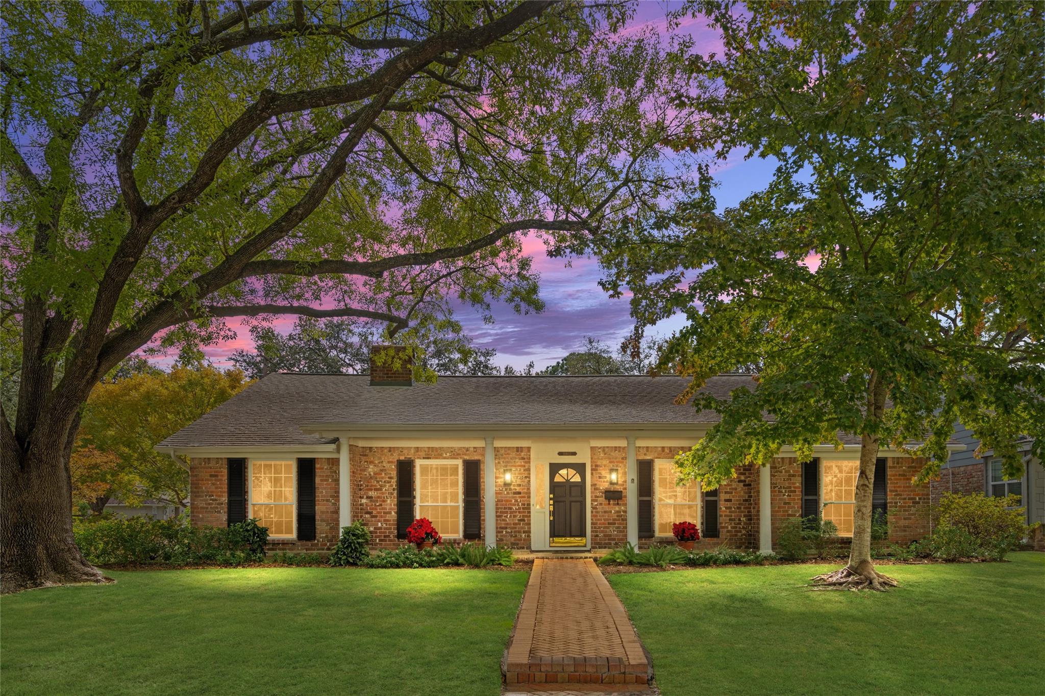 10603 Lynbrook Drive