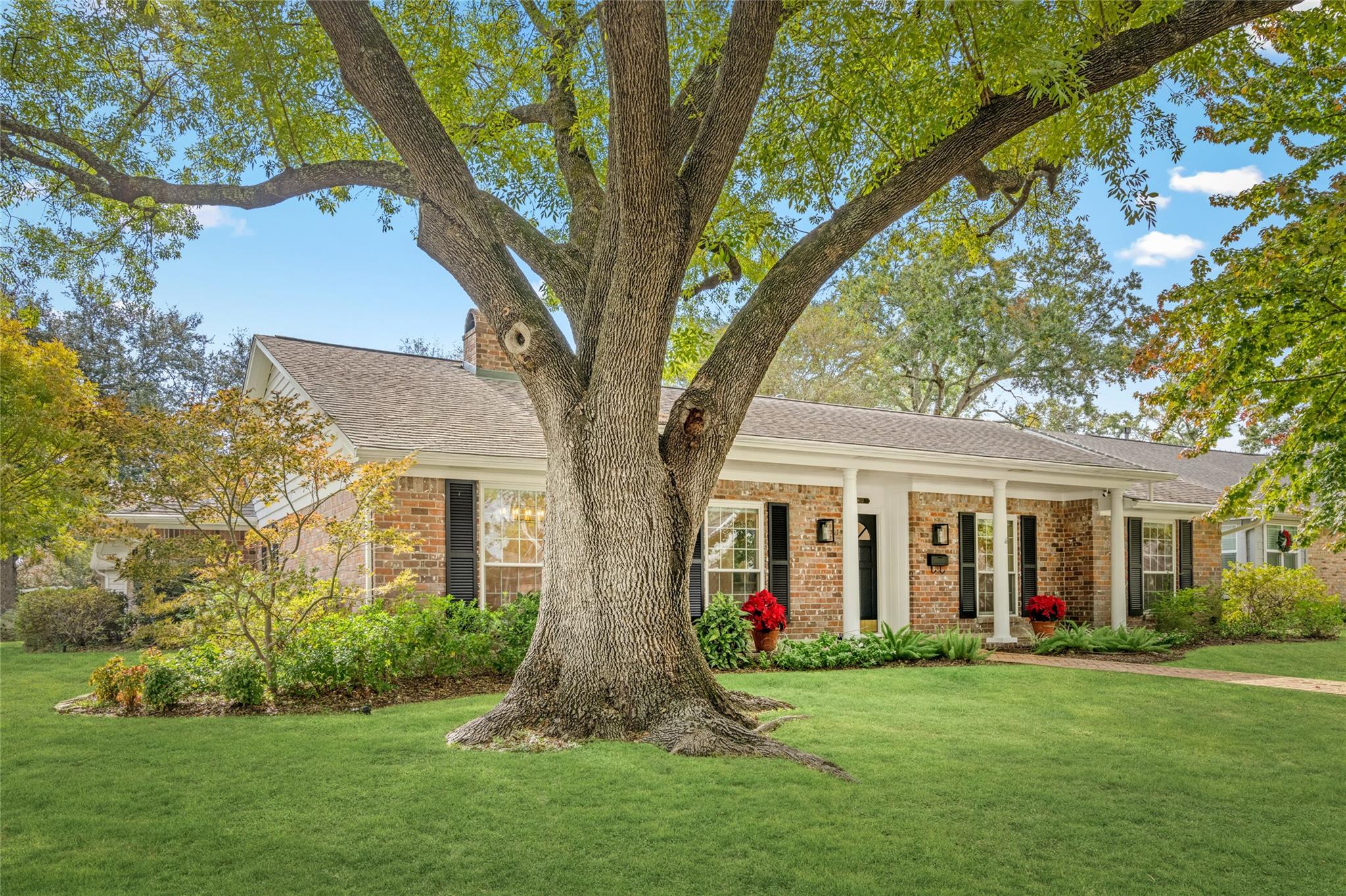 10603 Lynbrook Drive