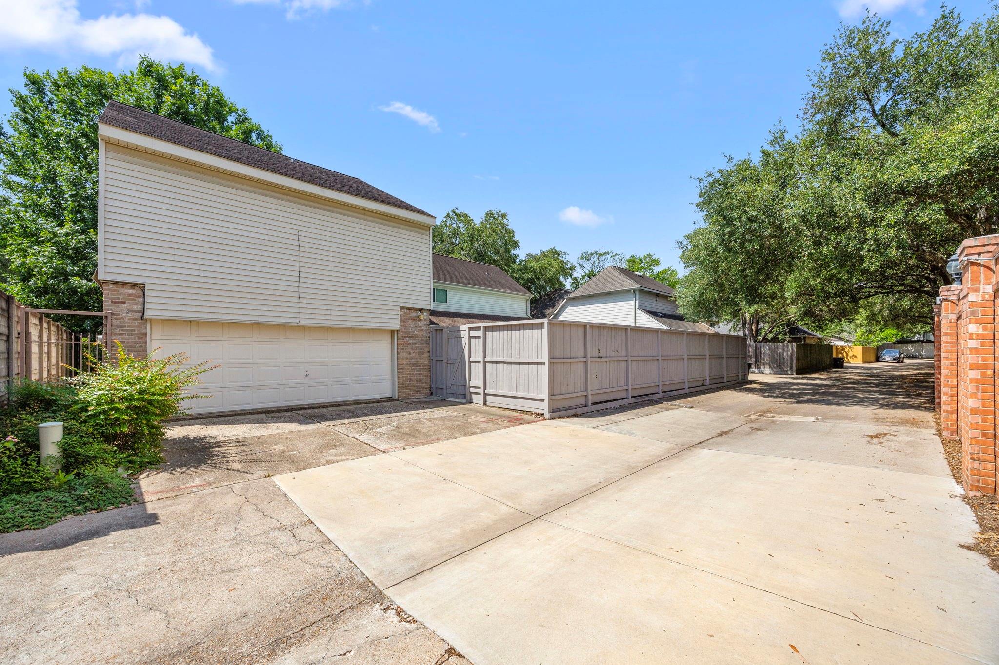 15742 Walkwood Drive