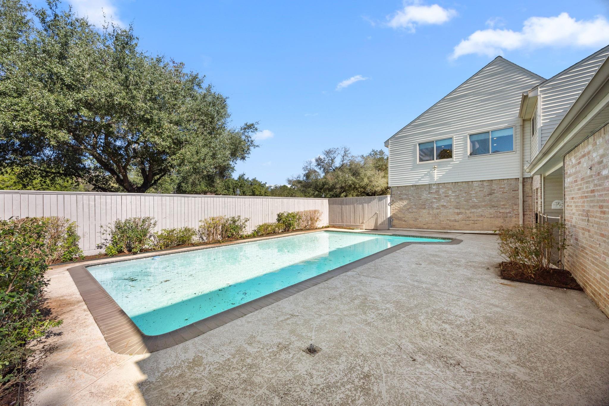 15742 Walkwood Drive