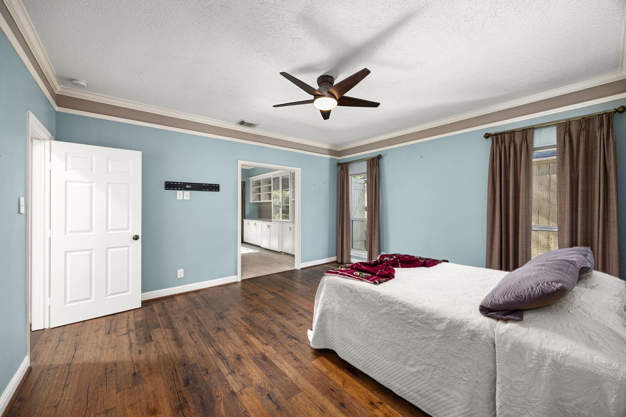 15742 Walkwood Drive