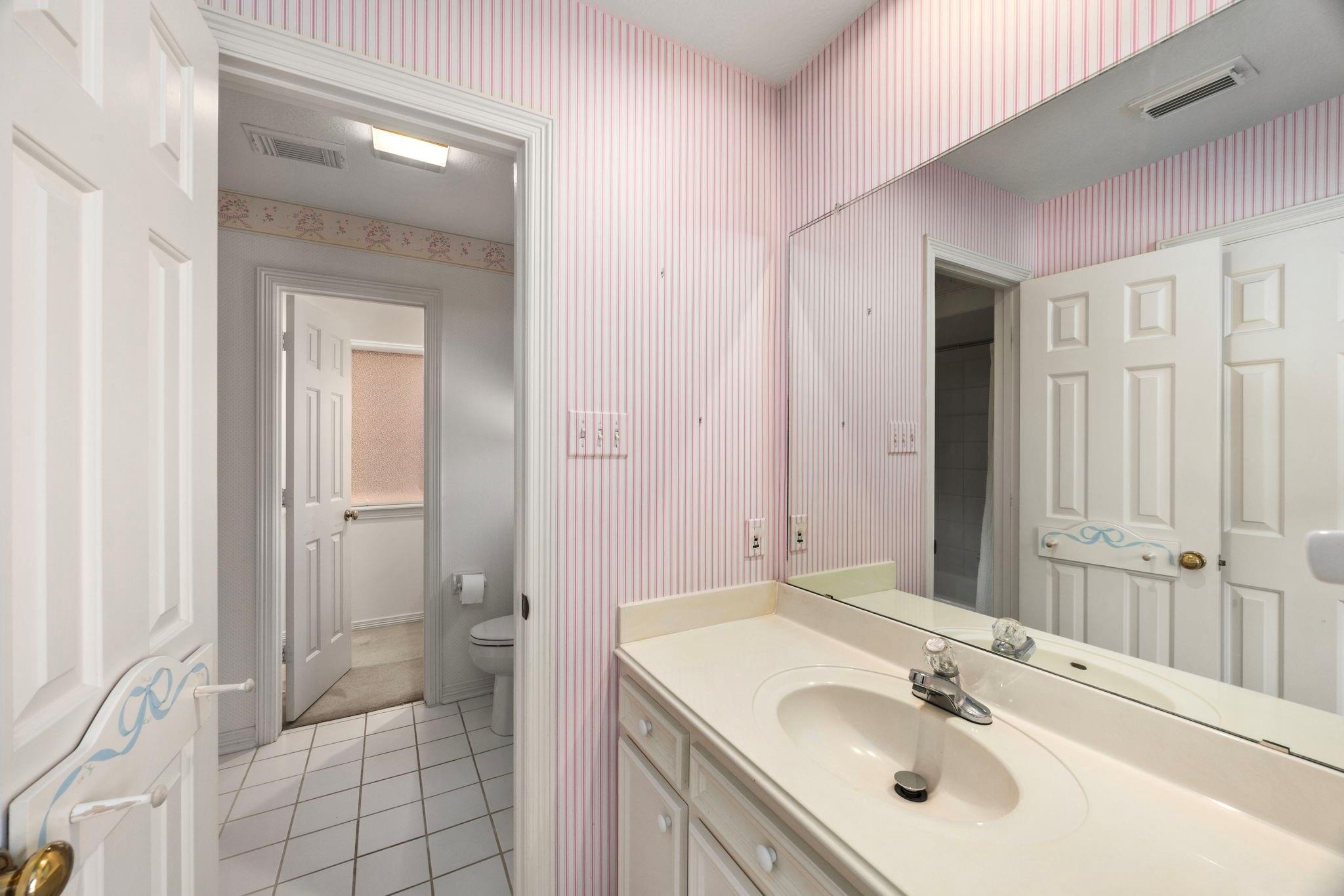 15914 S Barkers Landing Road