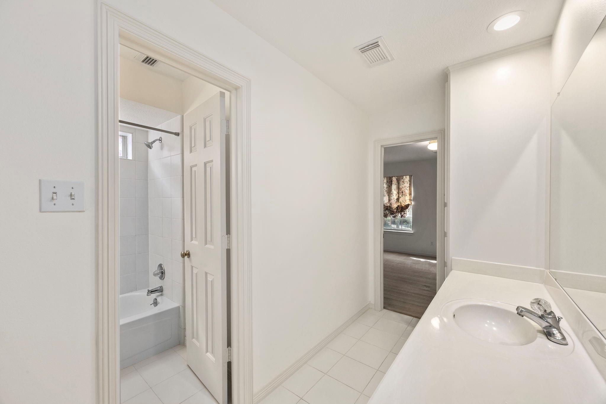 15914 S Barkers Landing Road