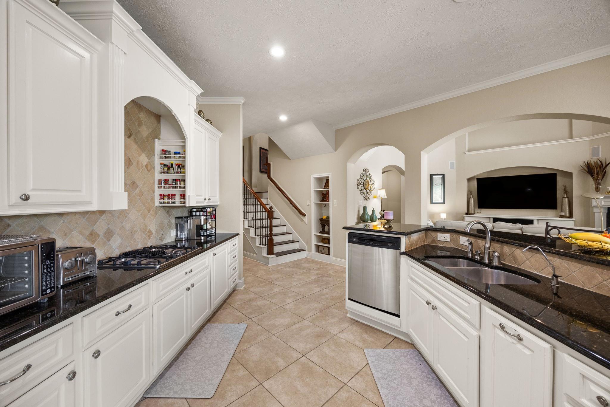 12406 Garden Field Lane