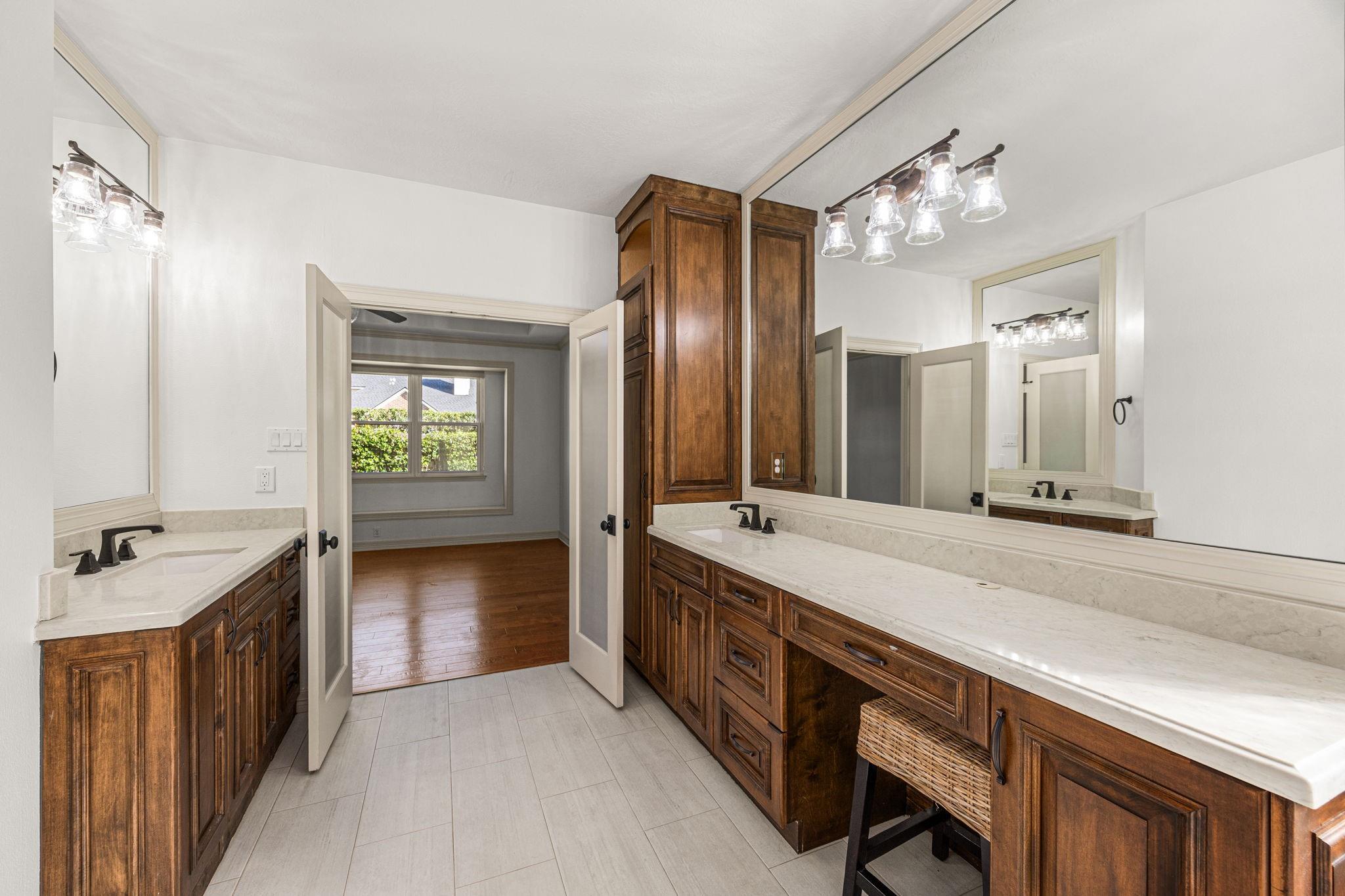 12502 Pebble Way Court