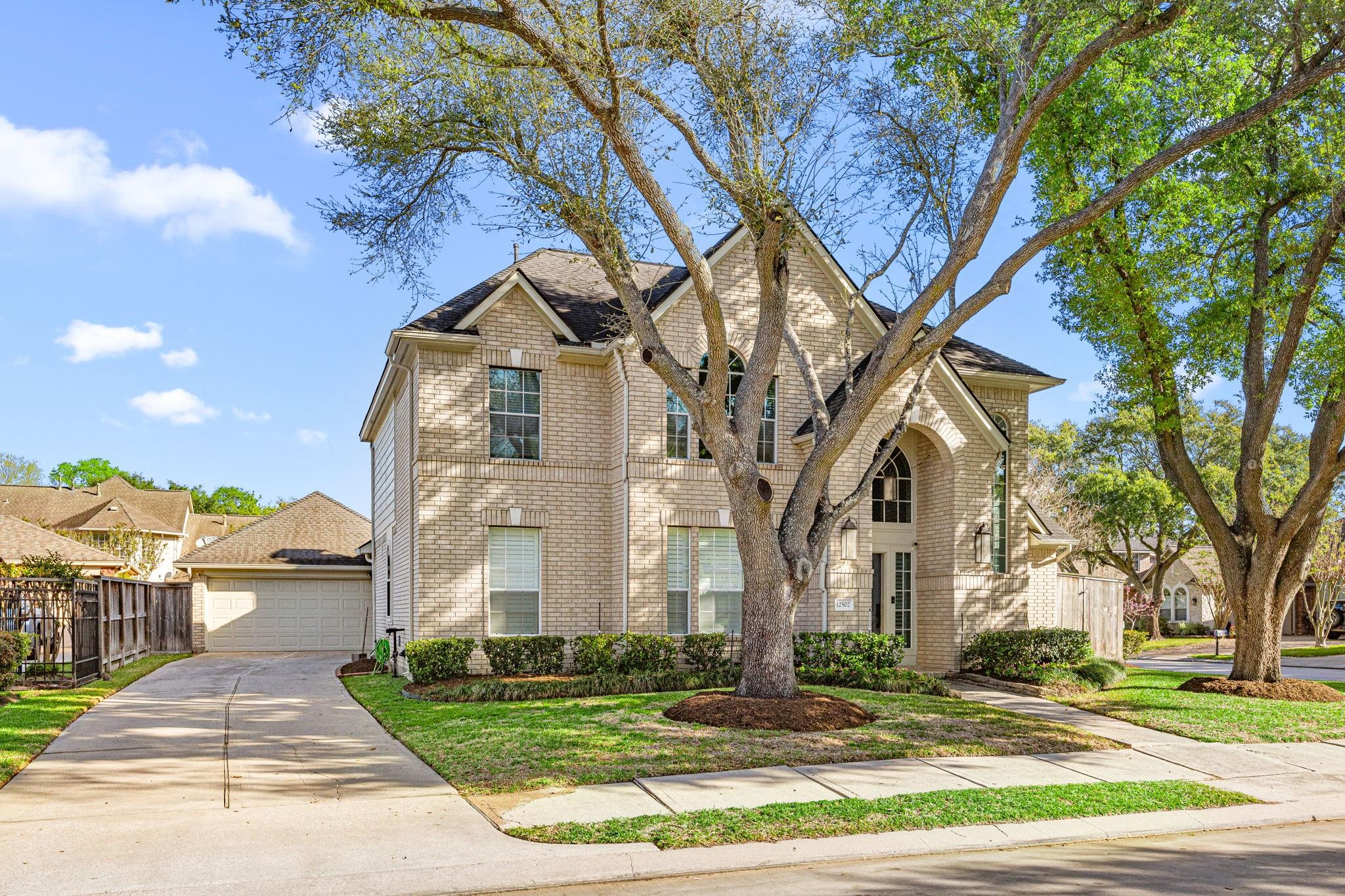 12502 Pebble Way Court