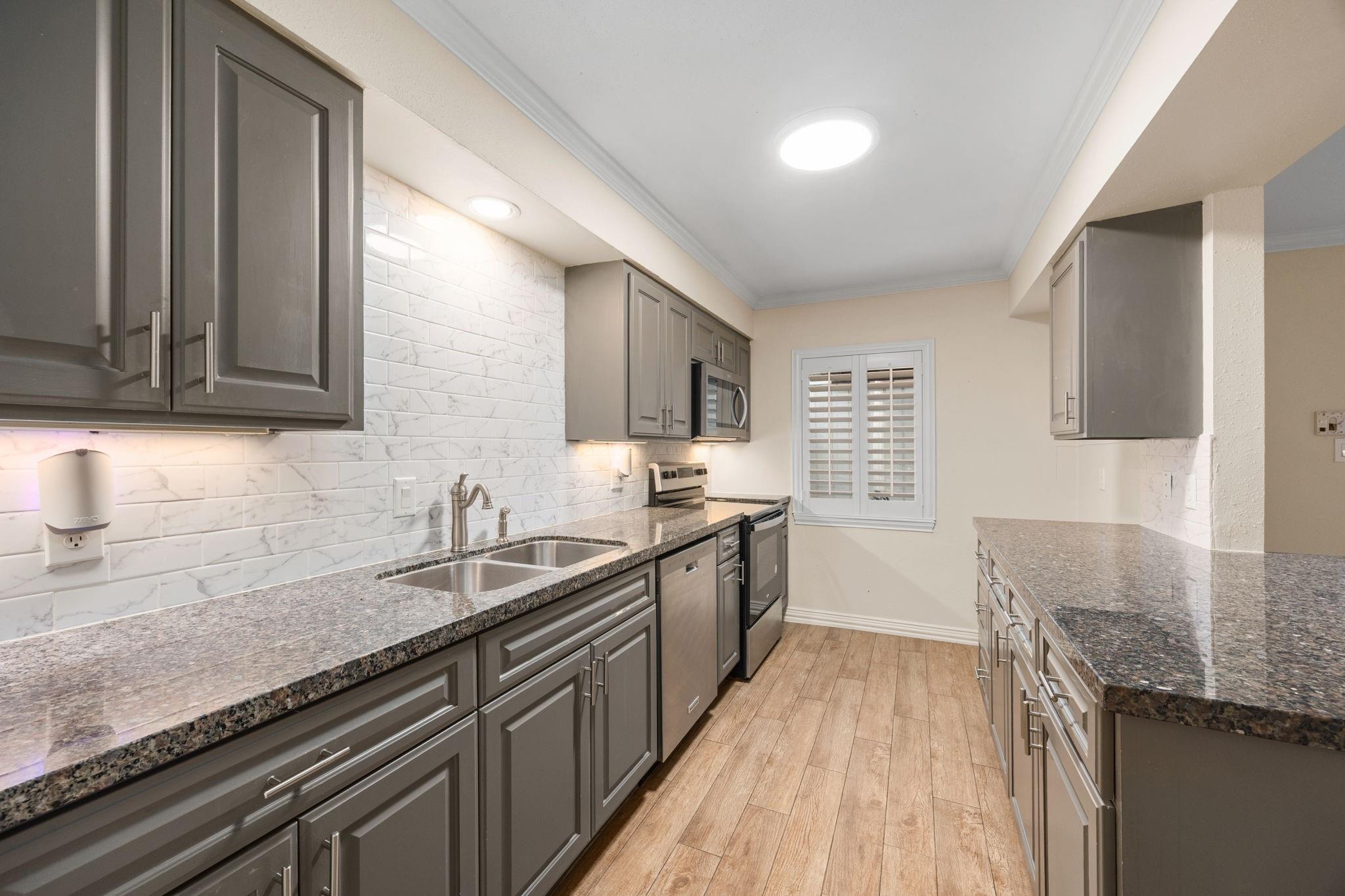 12632 Huntingwick Drive # 140