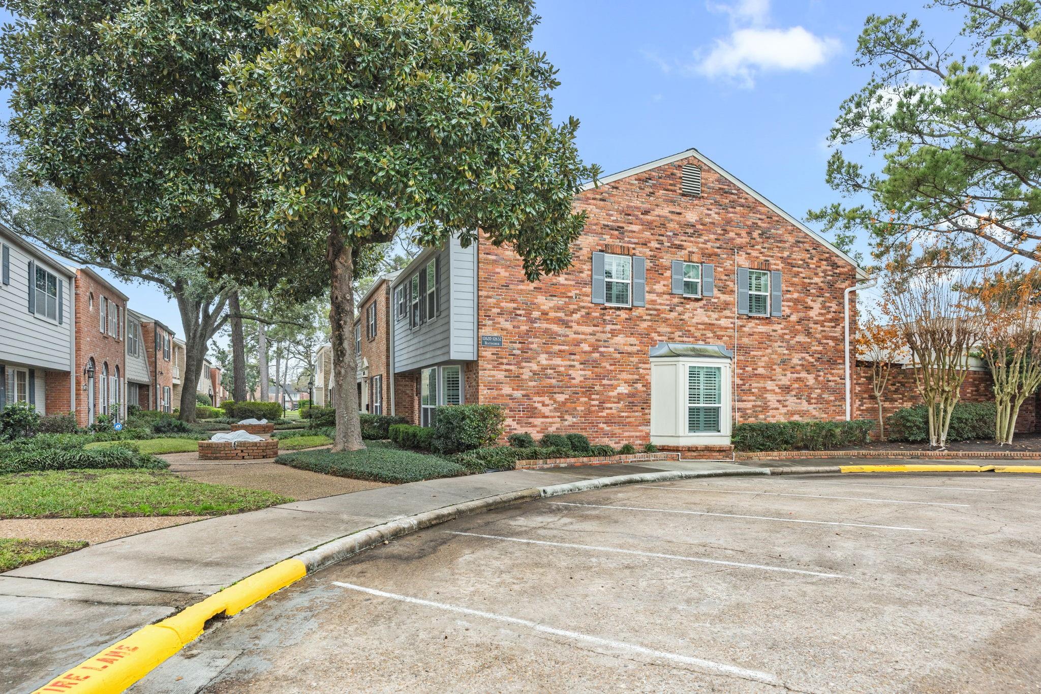 12632 Huntingwick Drive # 140