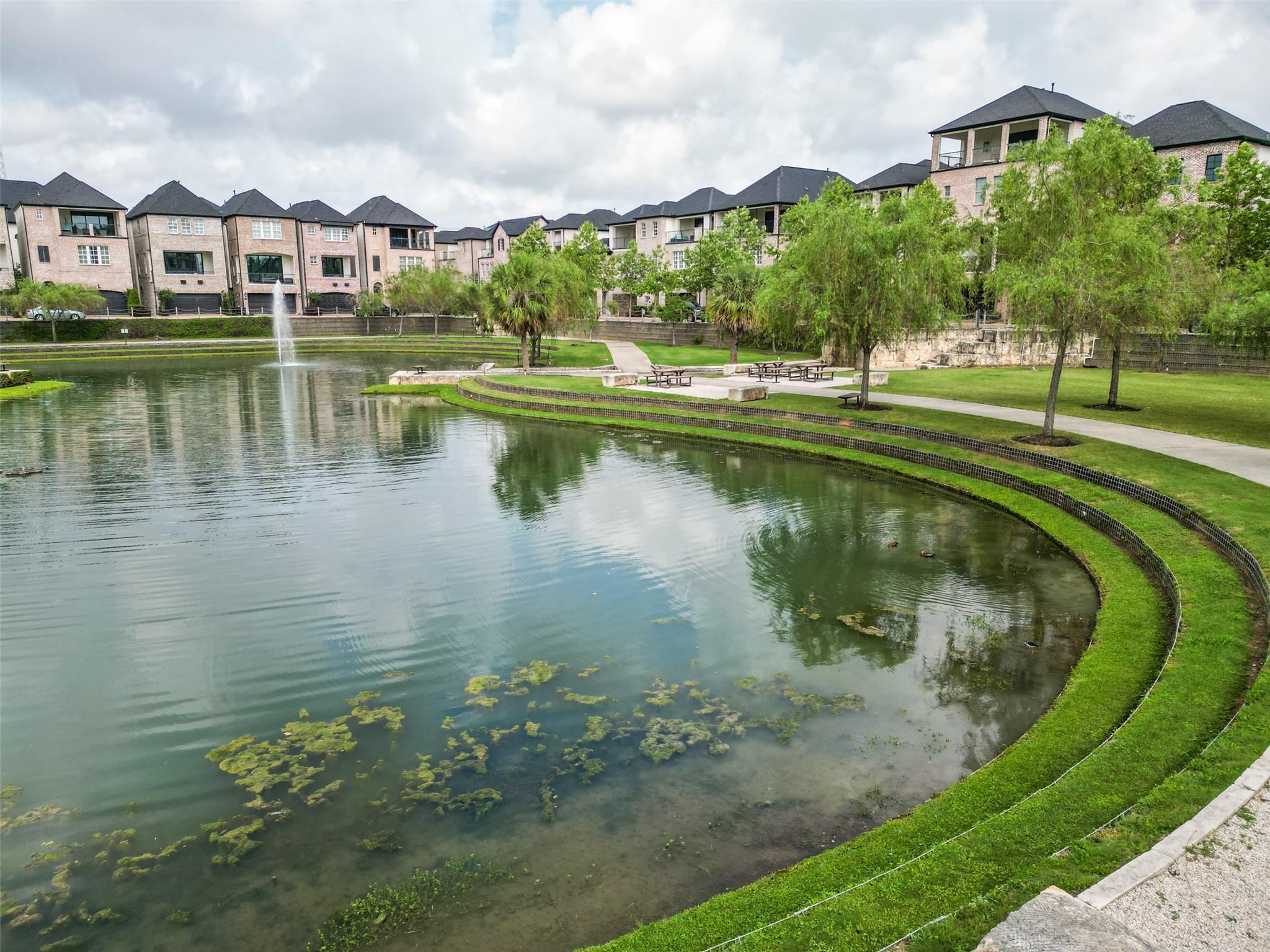 6006 Cottage Grove Lake Drive