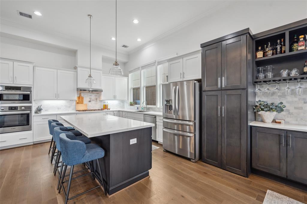 6006 Cottage Grove Lake Drive