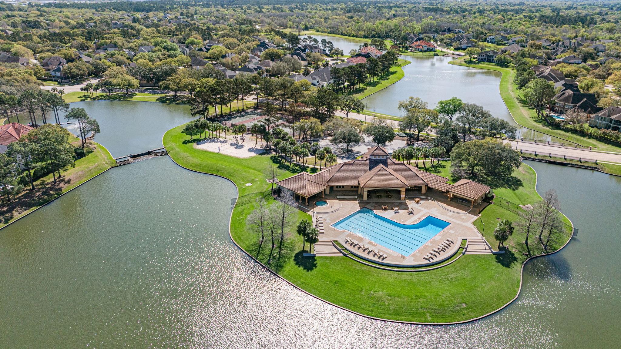 12502 Pebble Way Court