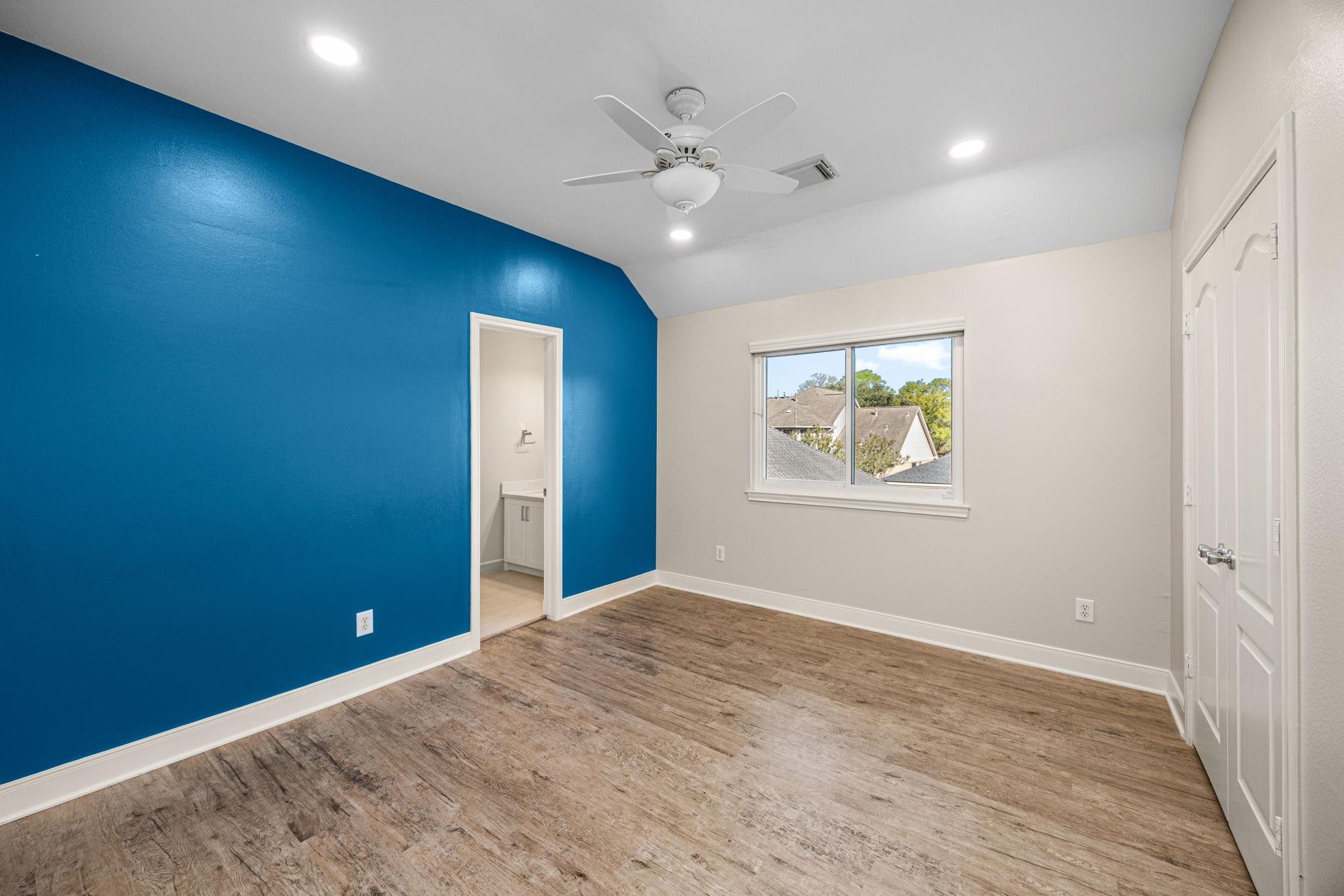 12502 Pebble Way Court