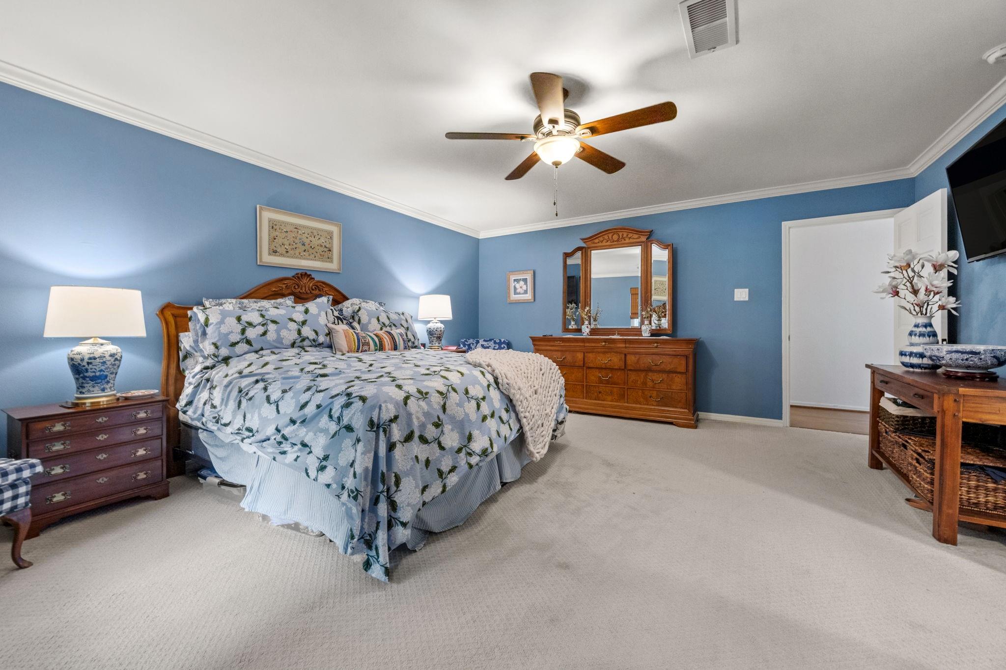 14443 Twisted Oak Lane